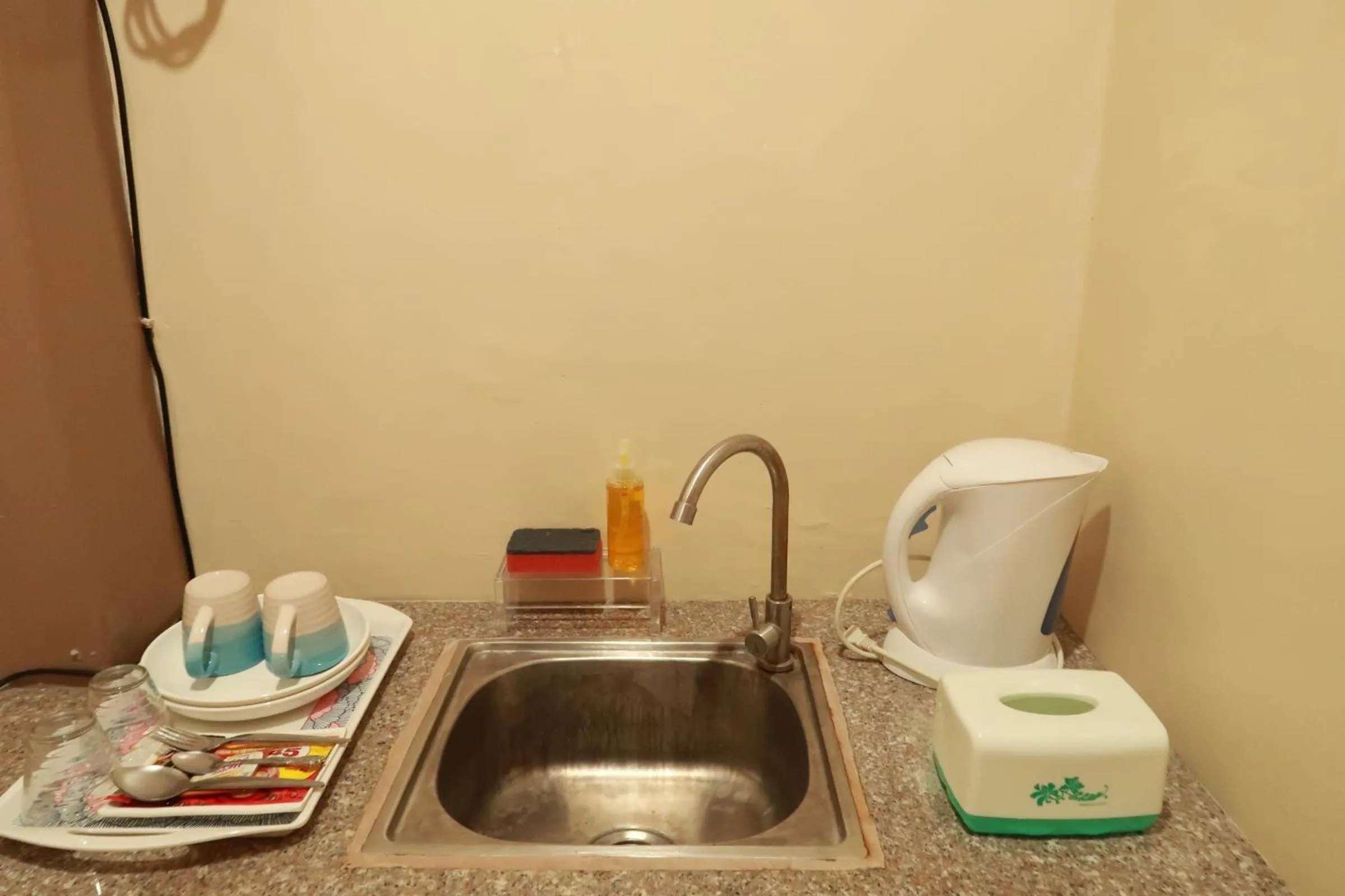 Coffee/tea facilities in Jo-Cris Apartelle