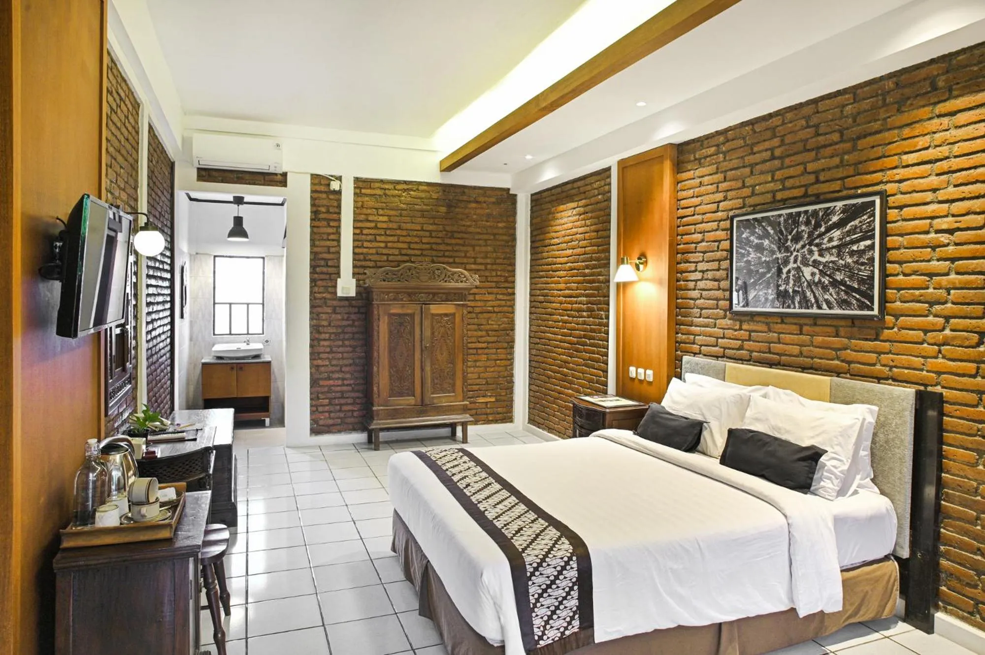 Bedroom, Bed in Paku Mas Hotel