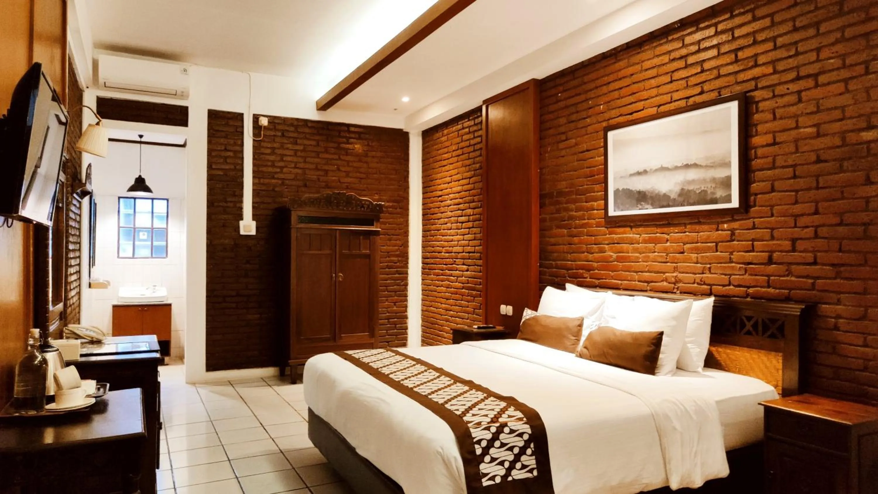 Bedroom, Bed in Paku Mas Hotel