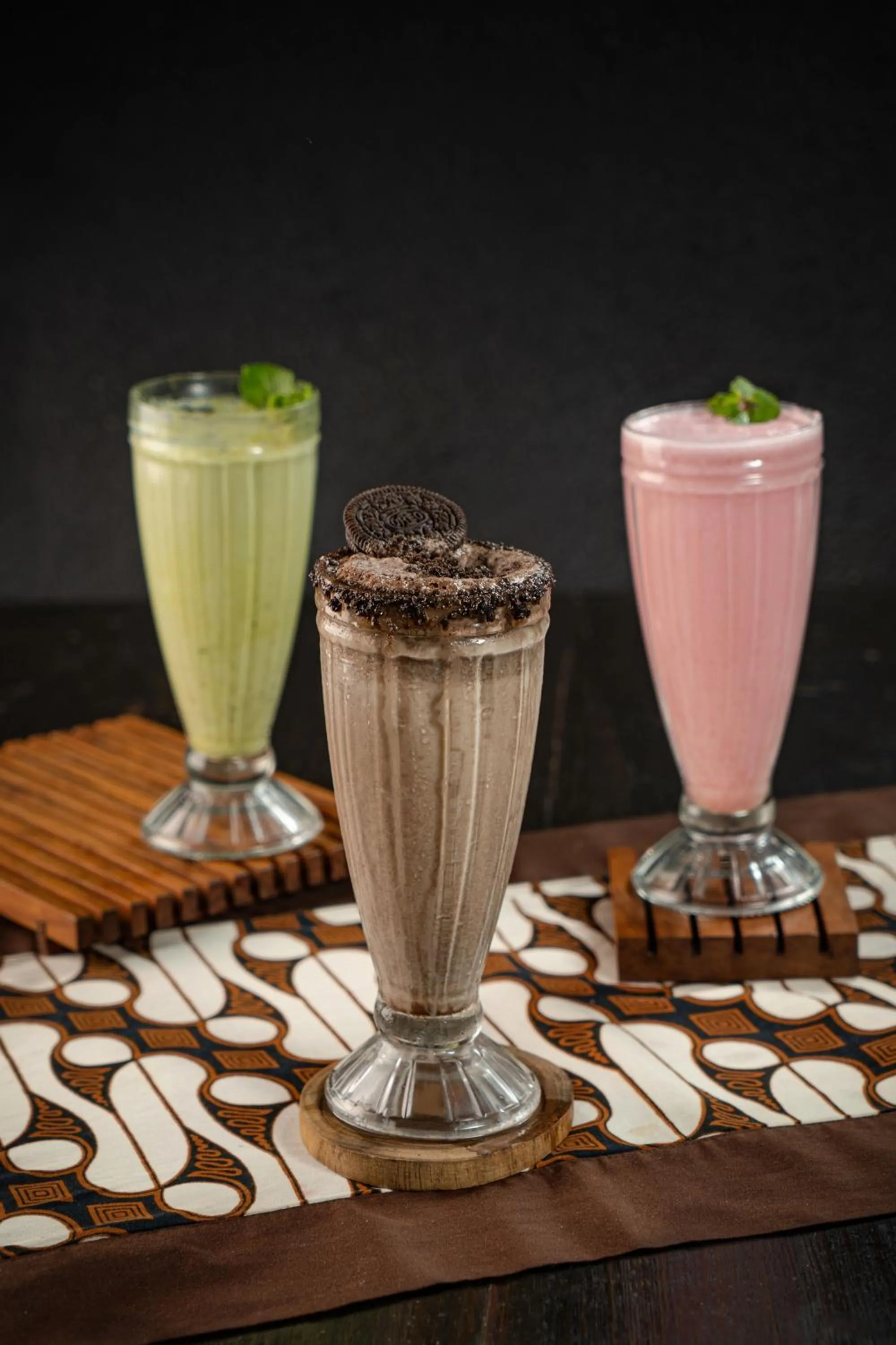 Restaurant/places to eat in Paku Mas Hotel