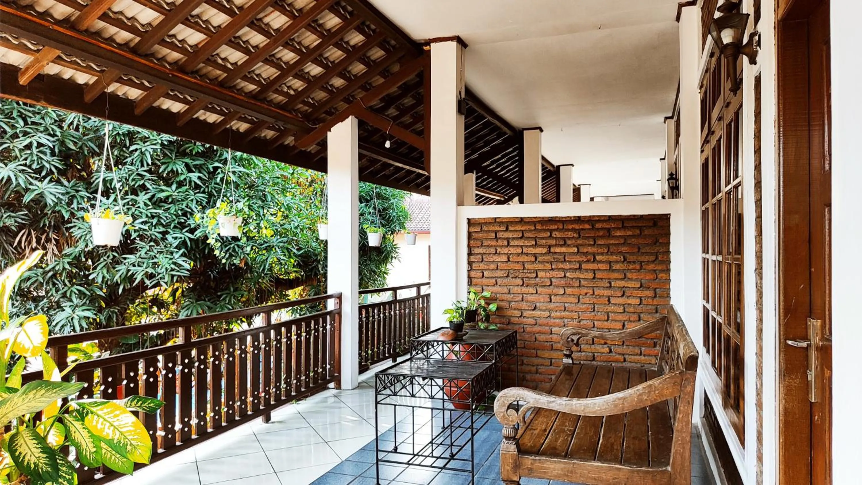 Balcony/Terrace in Paku Mas Hotel