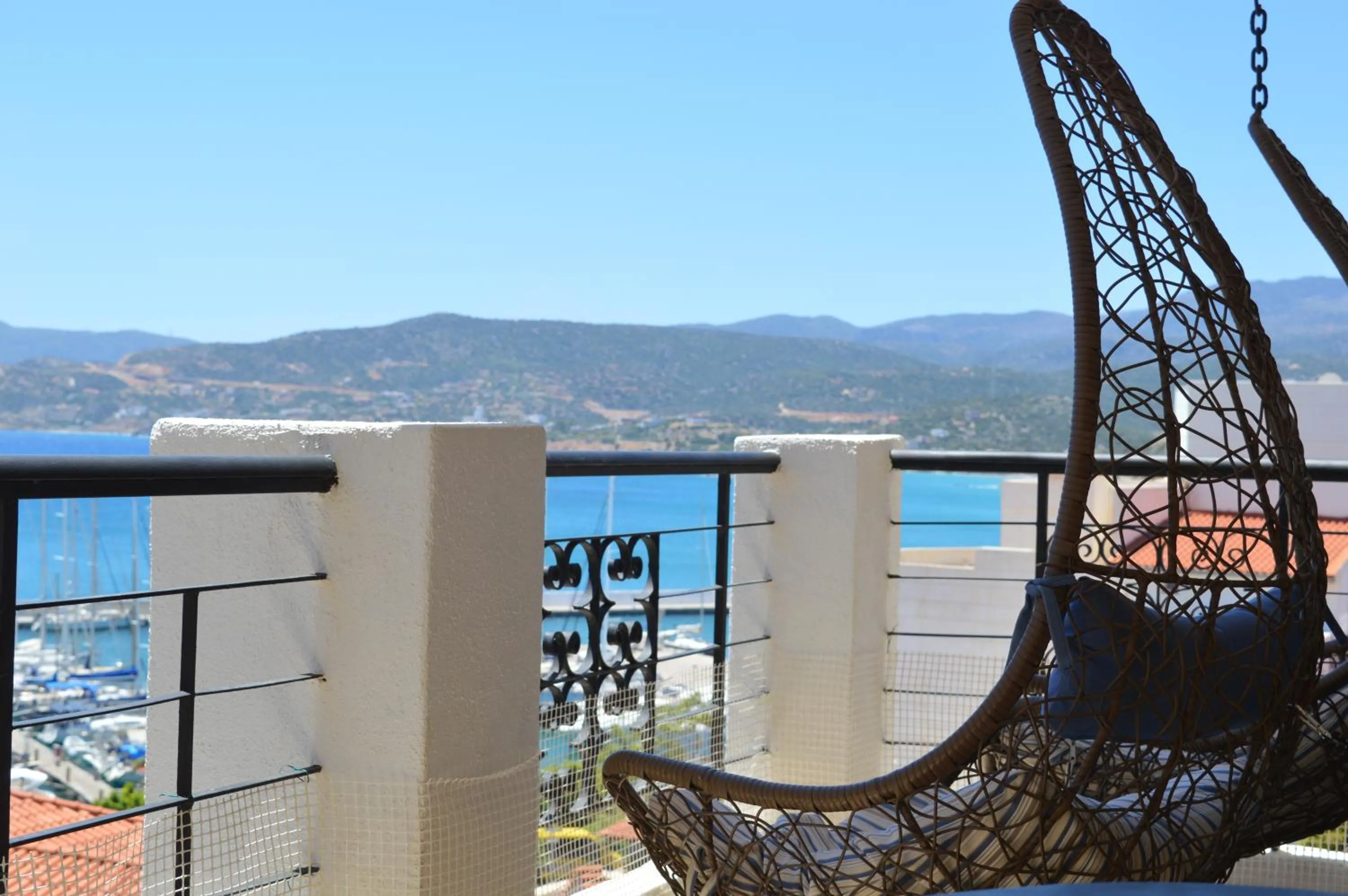 Balcony/Terrace in Mantraki Hotel Apartments