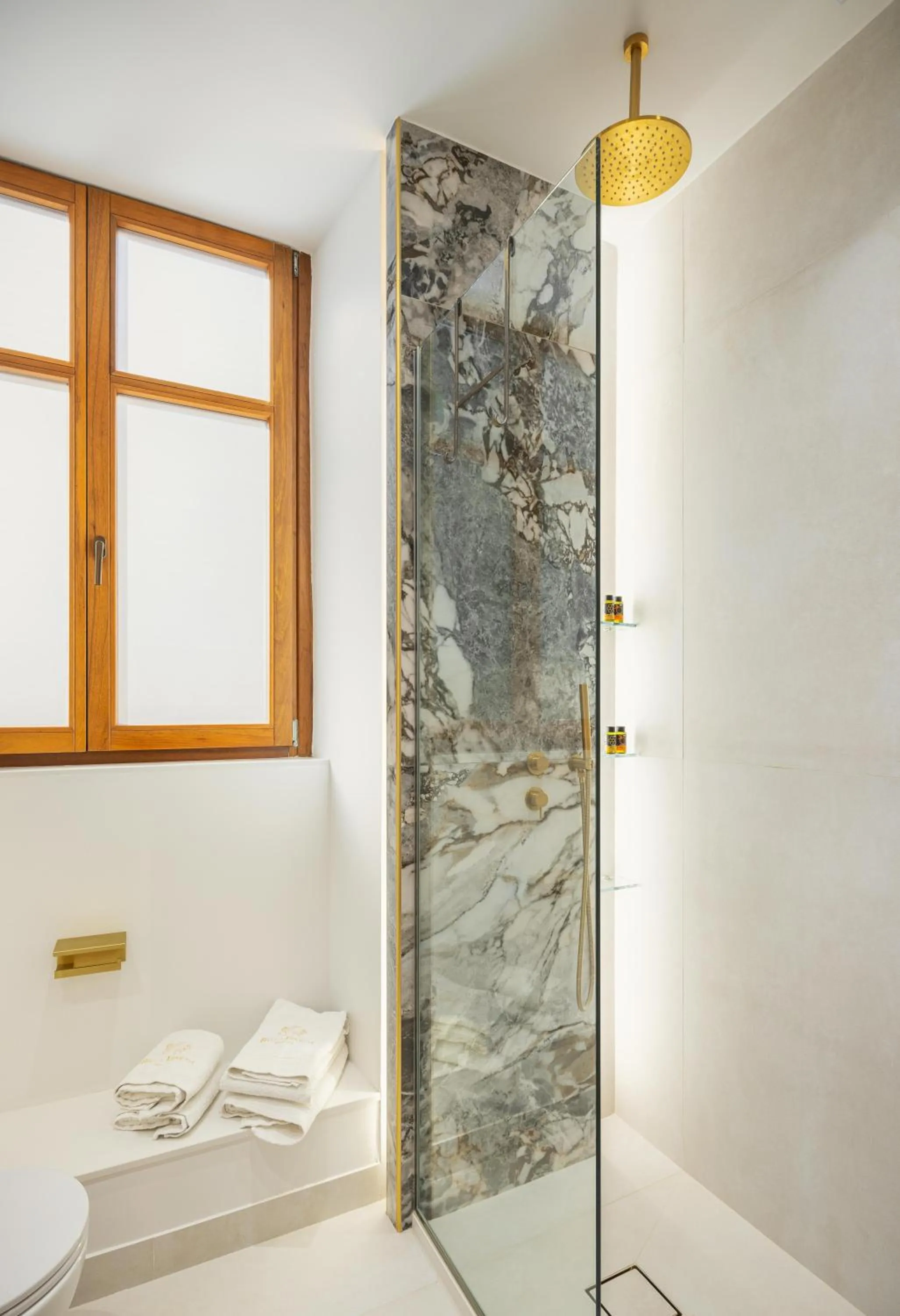 Bathroom in Bella Venezia