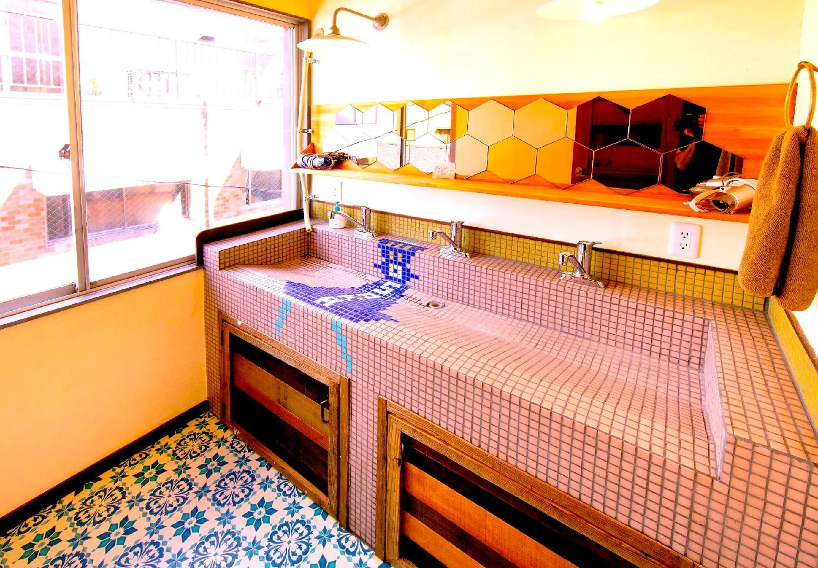 Area and facilities, Bed in The Pax Hostel