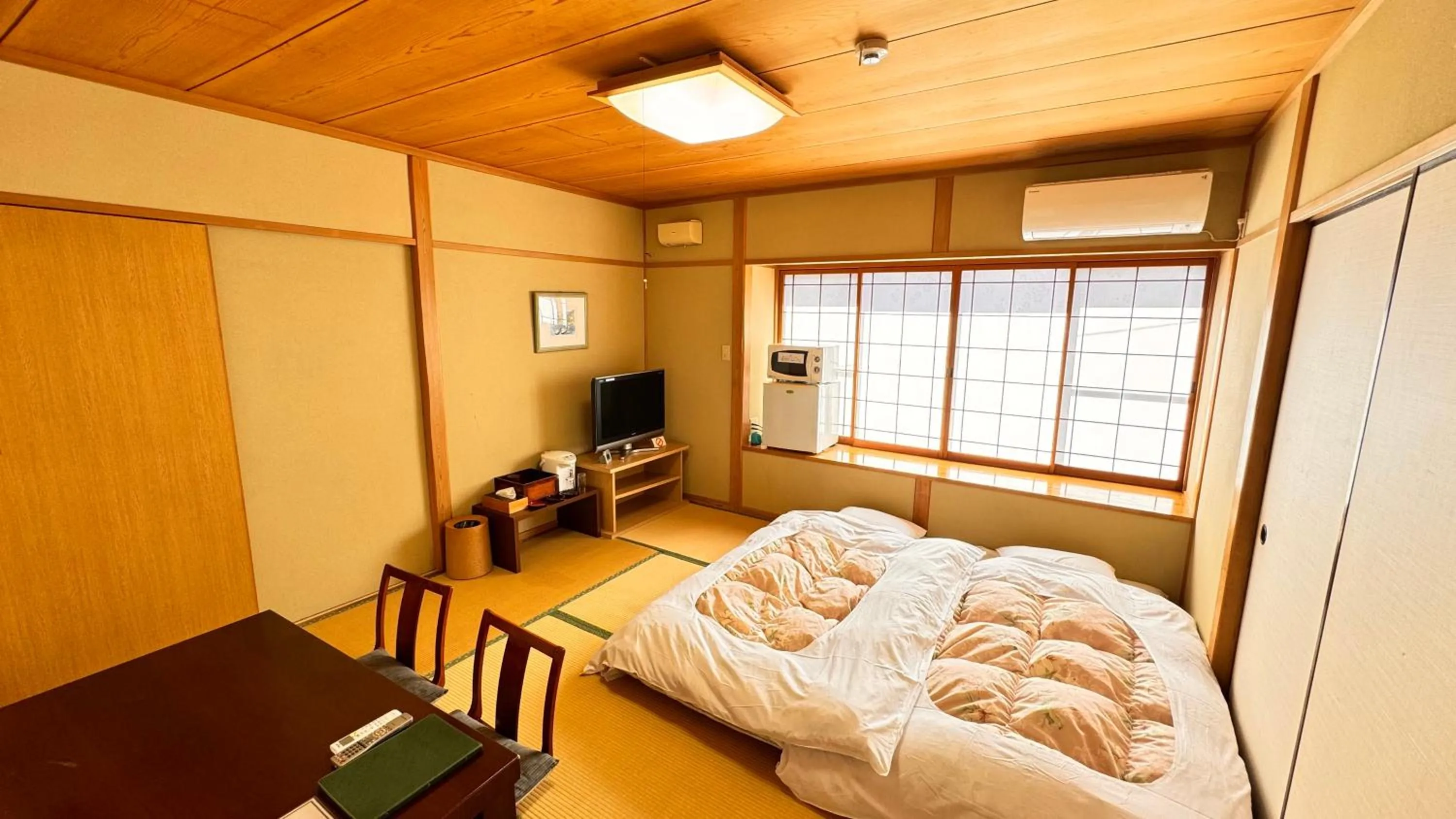 TV and multimedia, Bed in Ryokan Yamanami