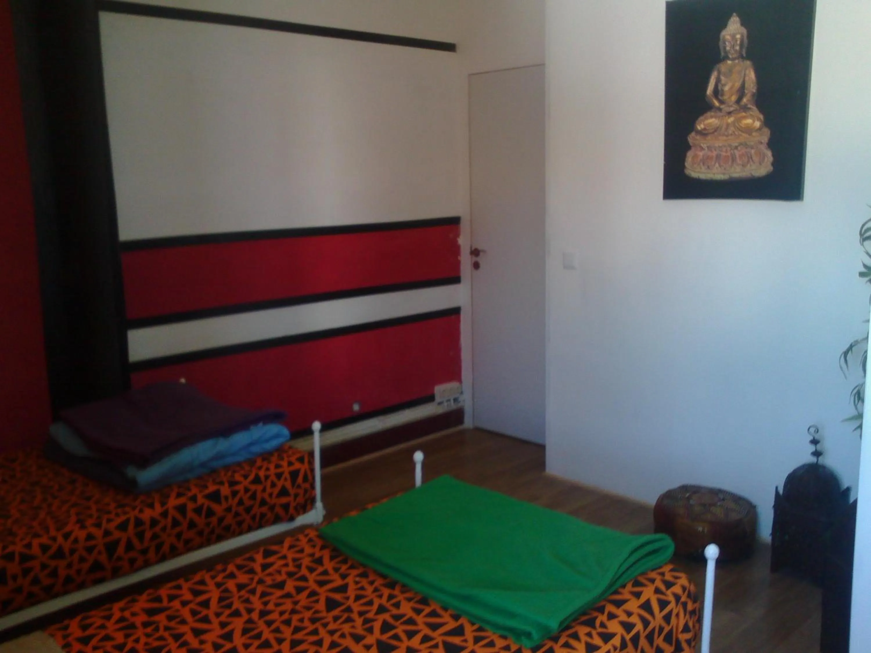 Bed in Good Mood Hostel