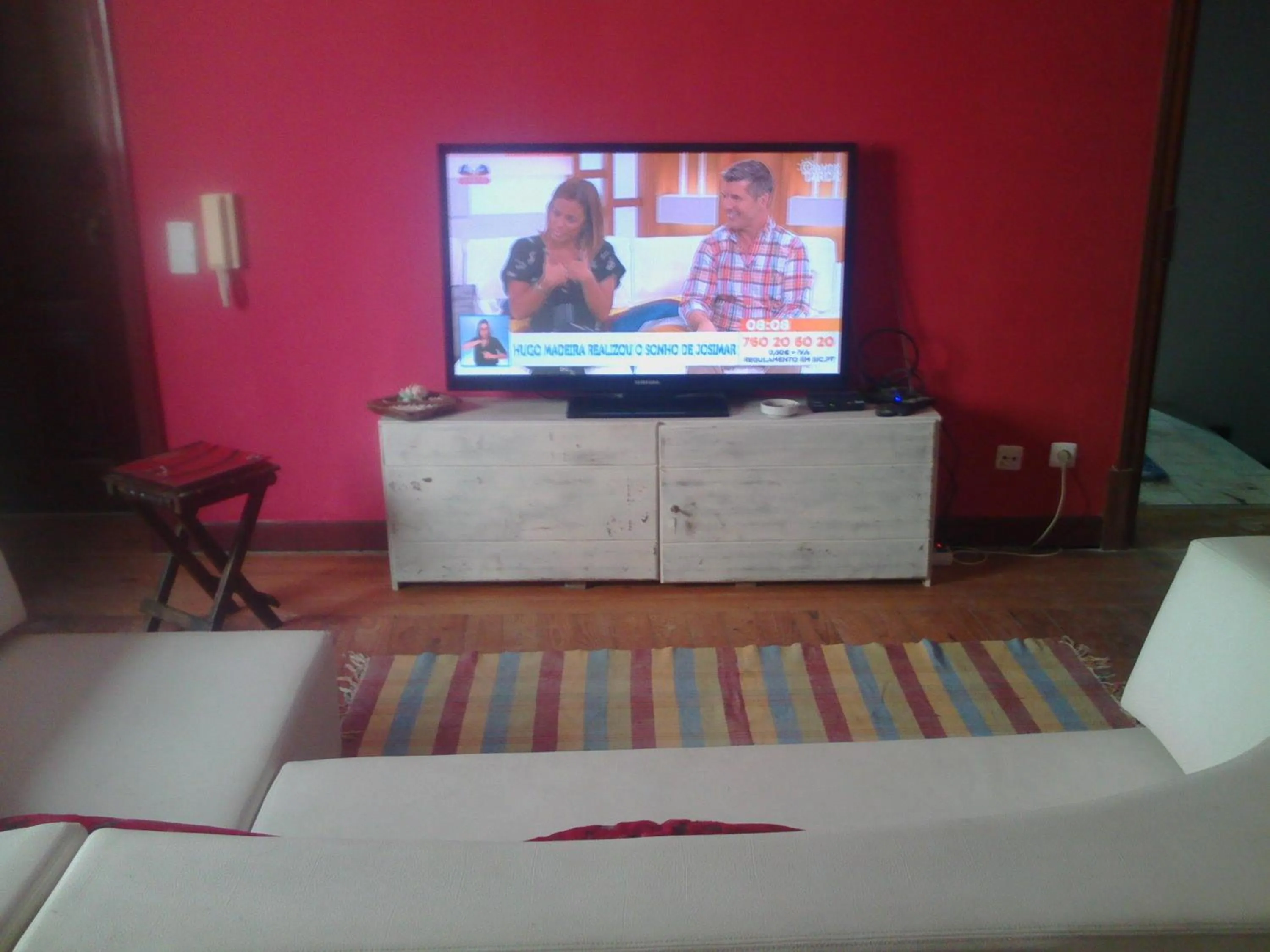 Communal kitchen, Bed in Good Mood Hostel