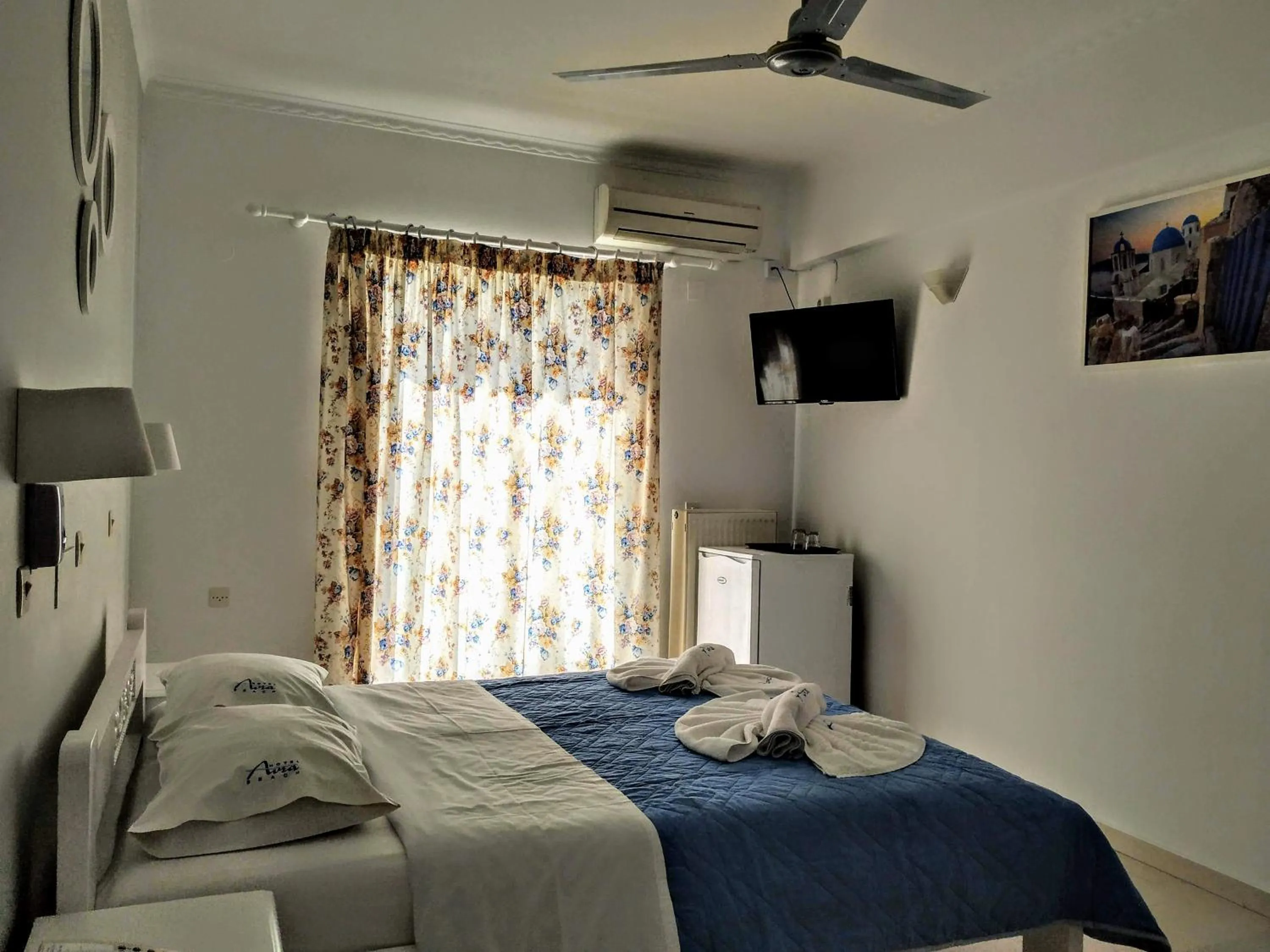 Bedroom, Bed in Avra Beach Hotel