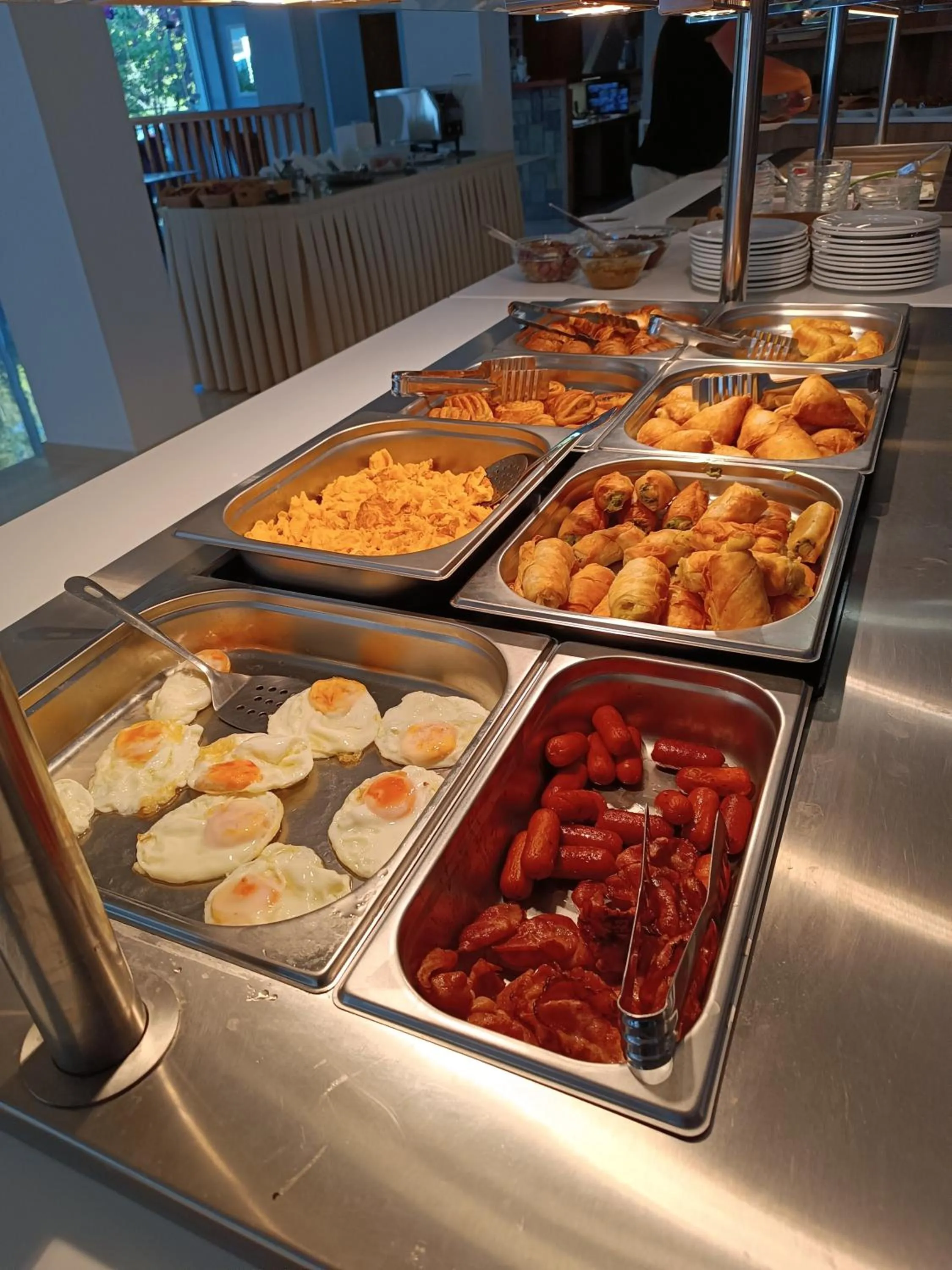 Food and drinks in Avra Beach Hotel