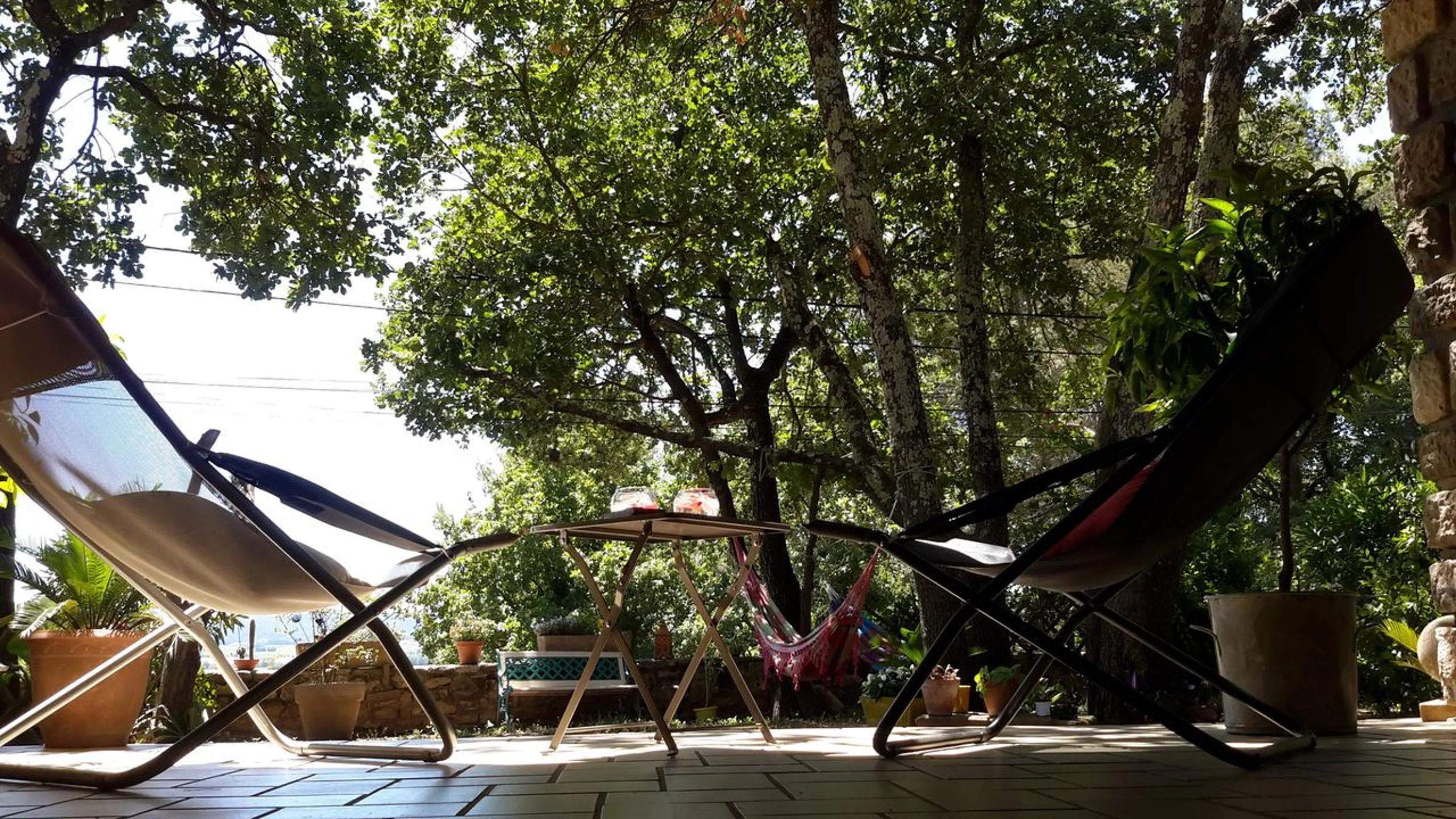 Patio in Om'Sleeping B&B