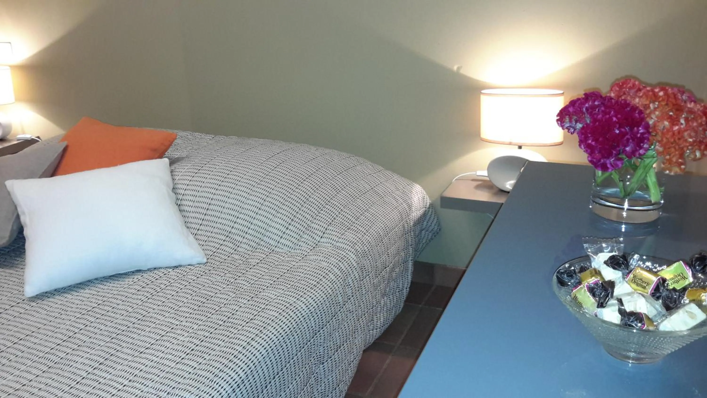 TV and multimedia, Bed in Om'Sleeping B&B