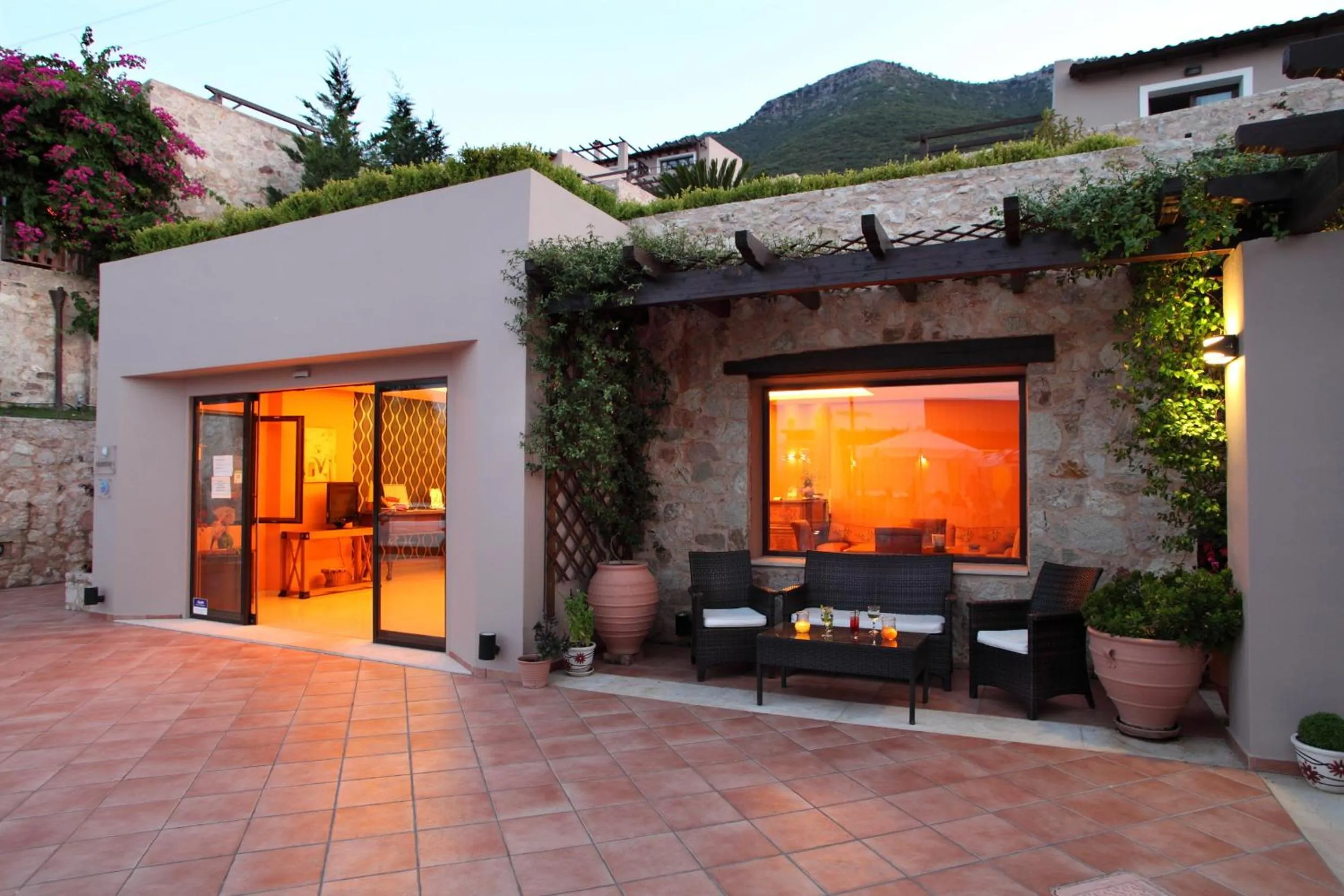 Patio in Hotel Tesoro