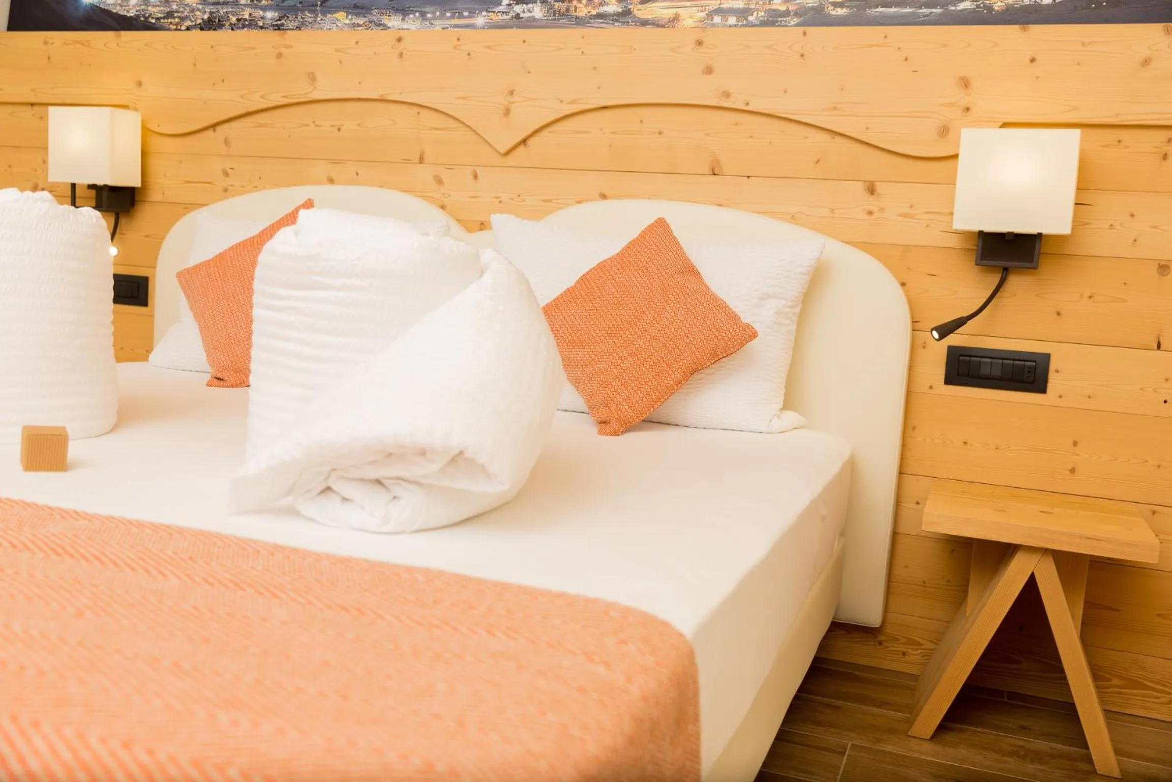 Shower, Bed in Green Rose