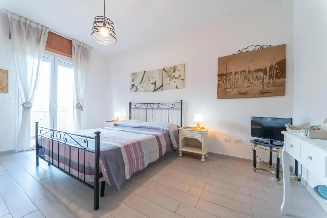 Bed in Azzurro lido adriano vista mare