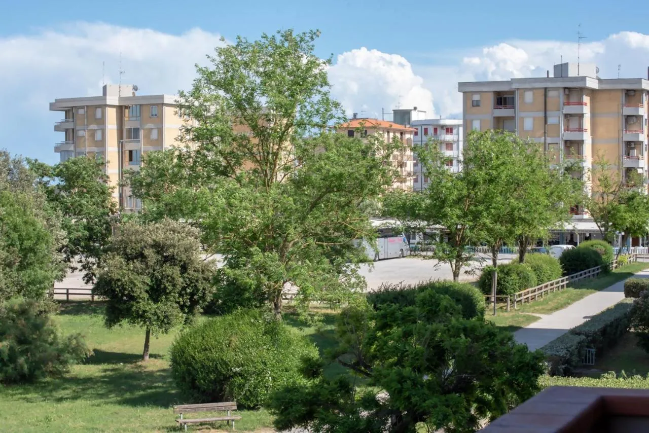 Spring in Azzurro lido adriano vista mare