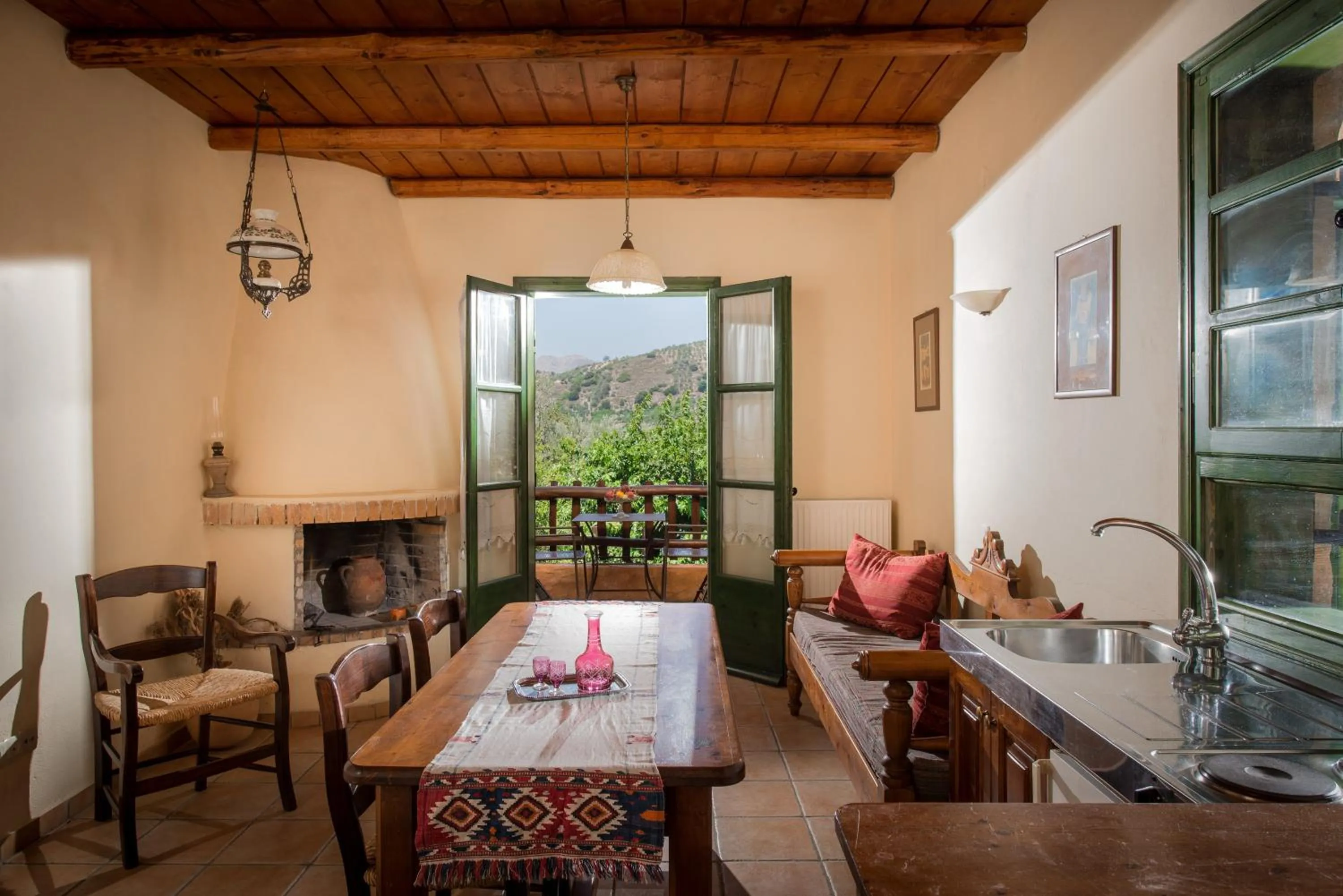 Kitchen or kitchenette in Enagron Ecotourism Village