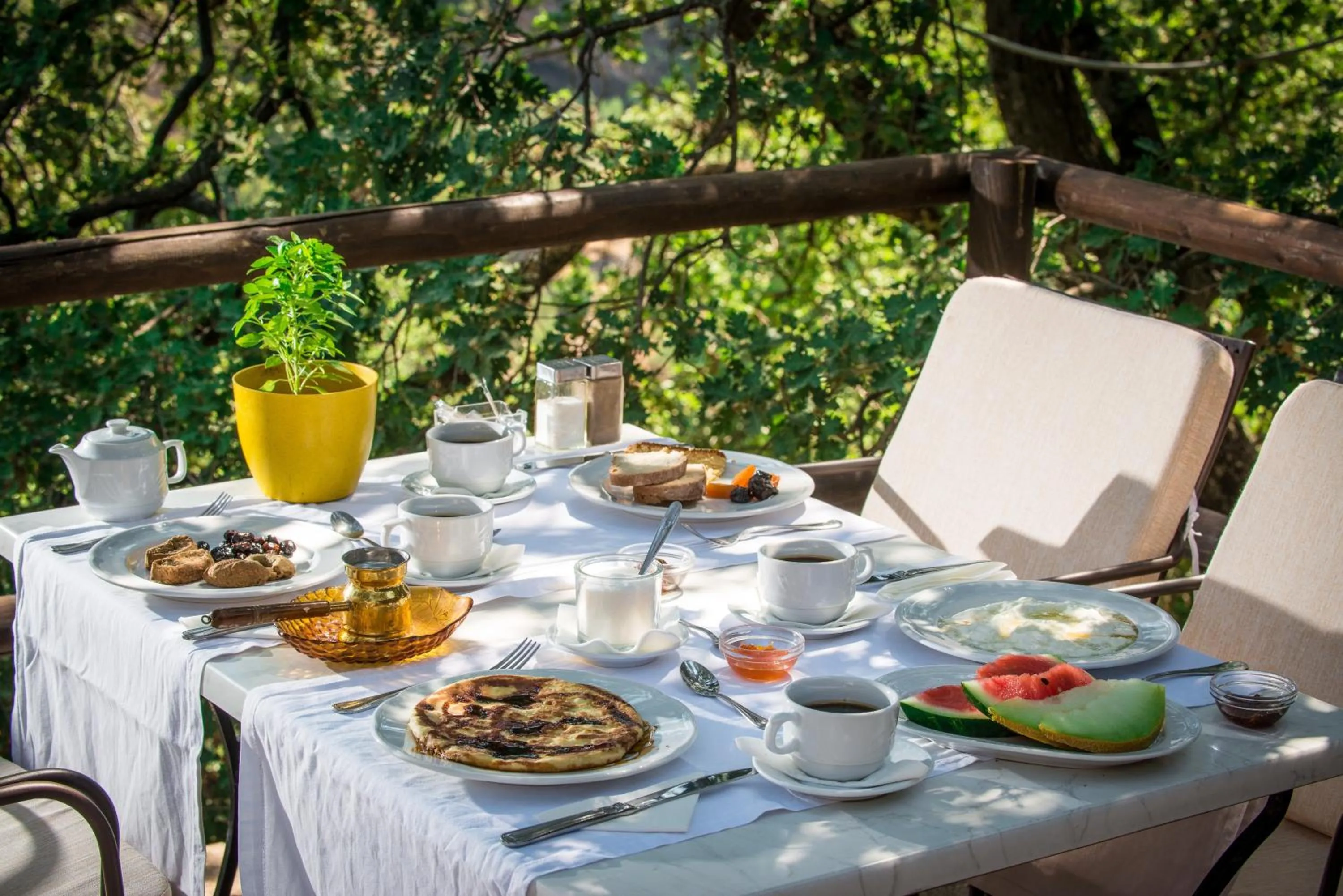 Restaurant/places to eat in Enagron Ecotourism Village