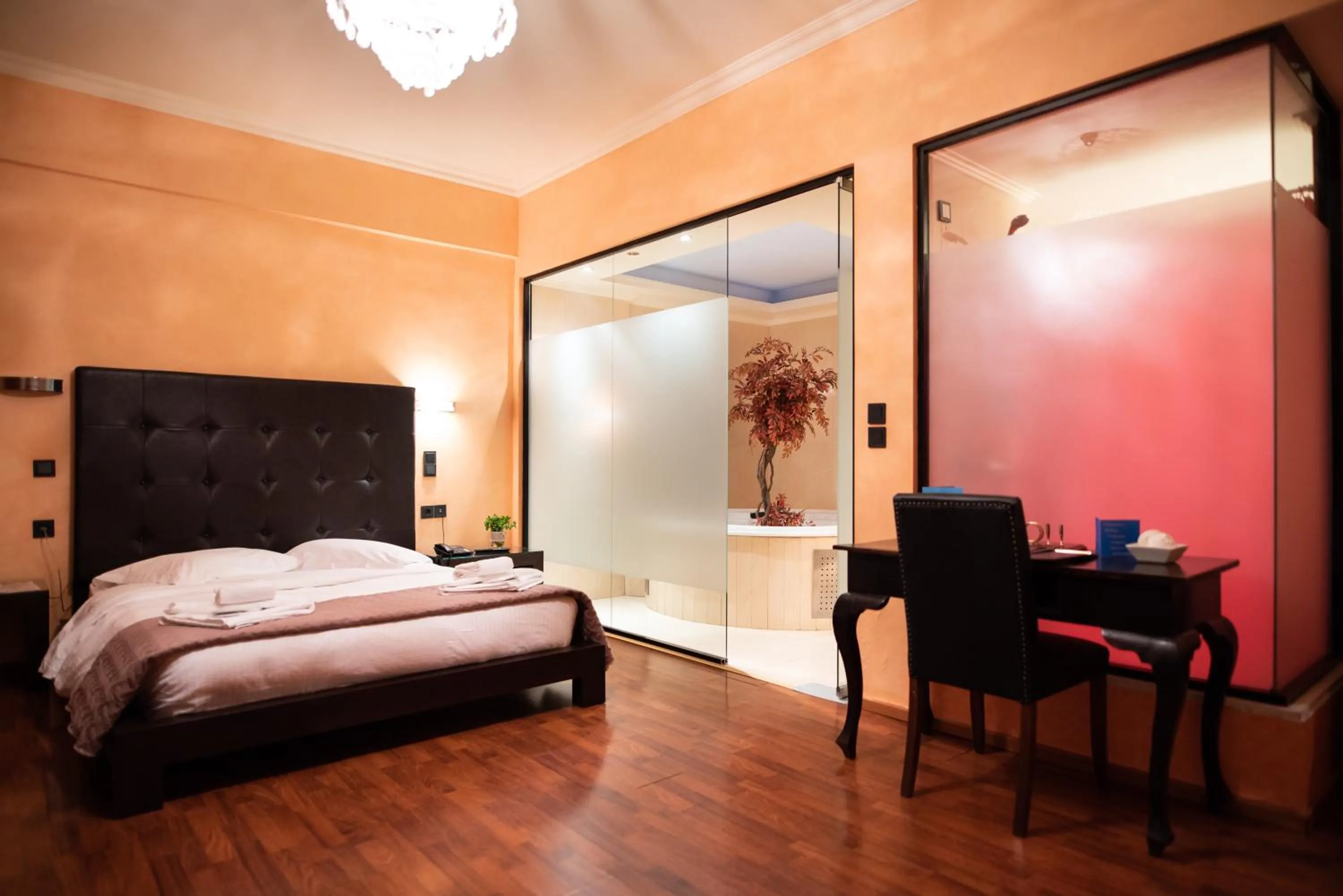 Photo of the whole room, Bed in Anastazia Luxury Suites & Spa