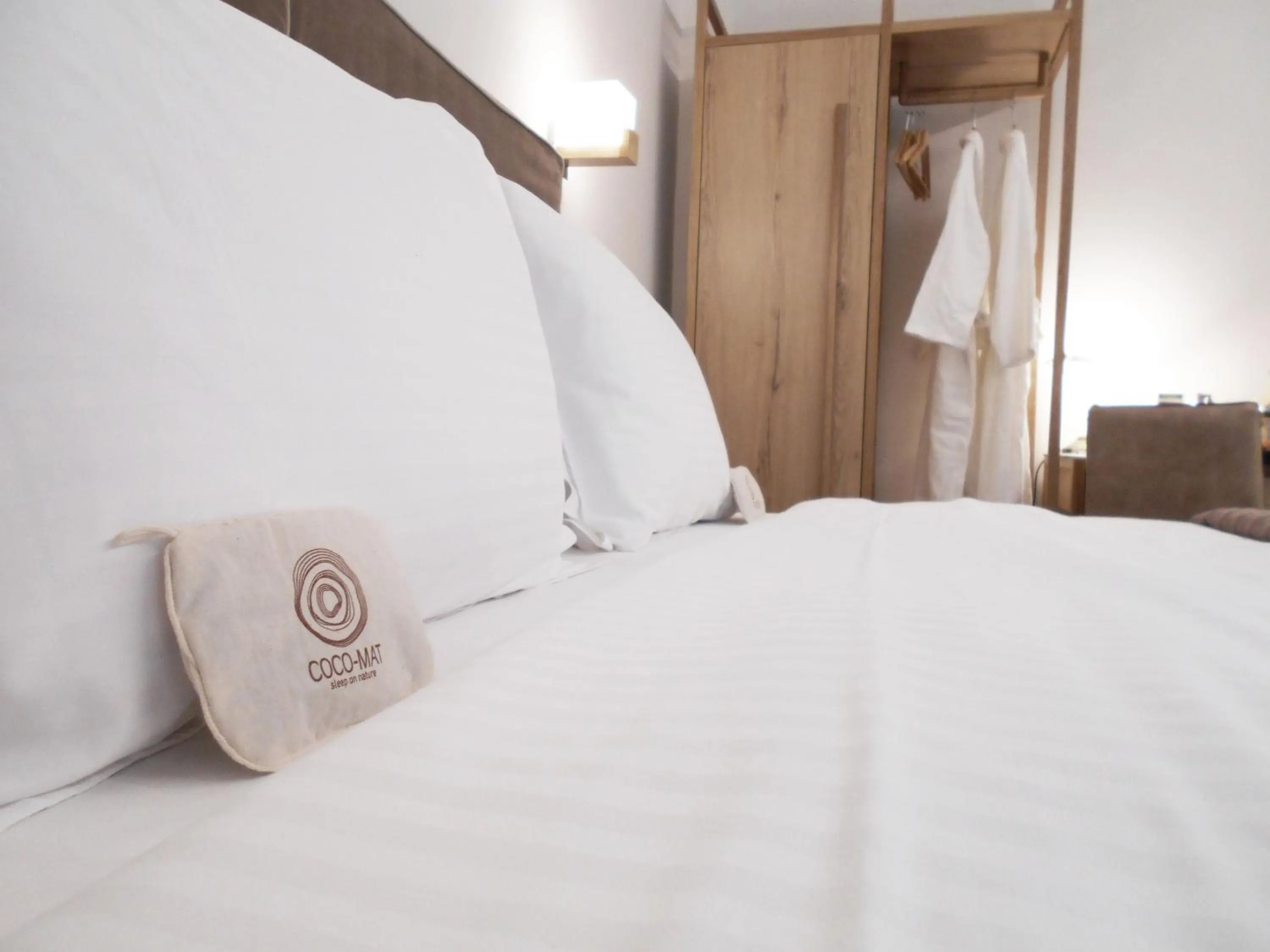 Bed in Anastazia Luxury Suites & Spa