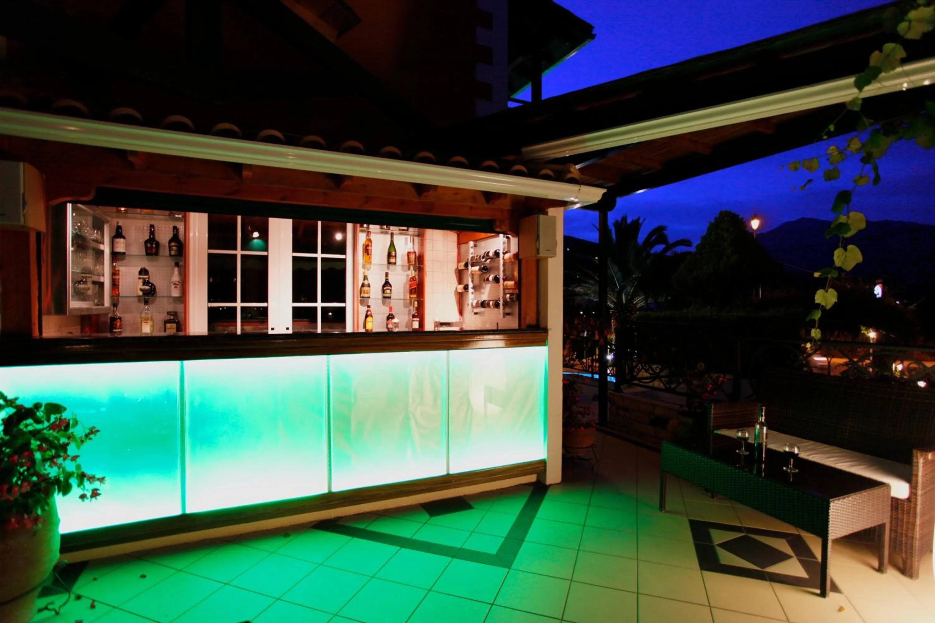 Lounge or bar in Hotel Odeon