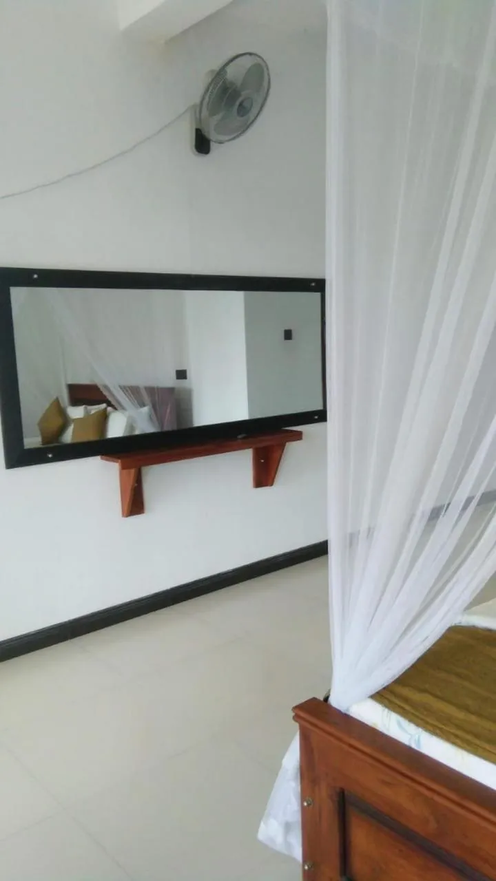 Maple home stay and cottage