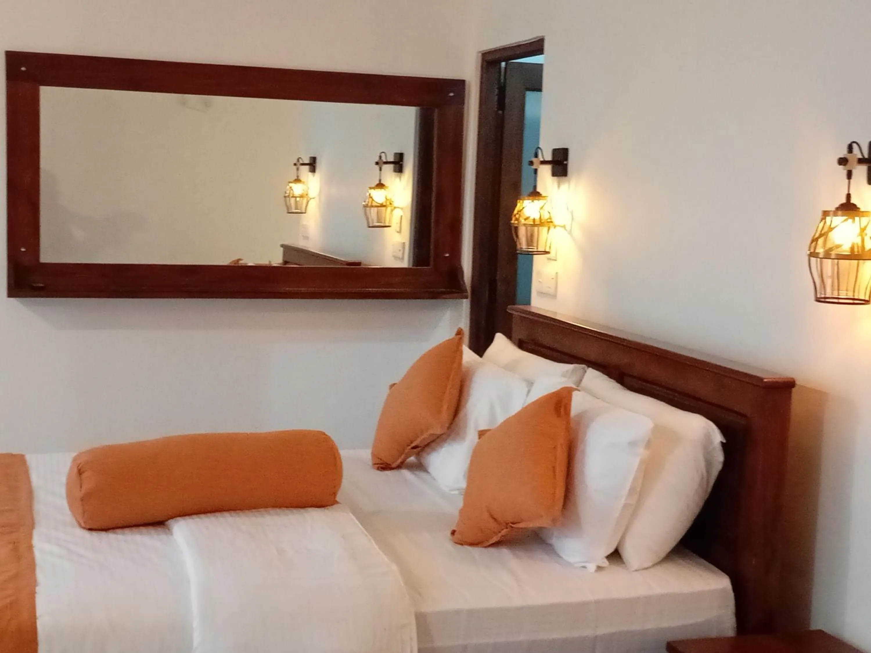 Bed in Maple home stay and cottage