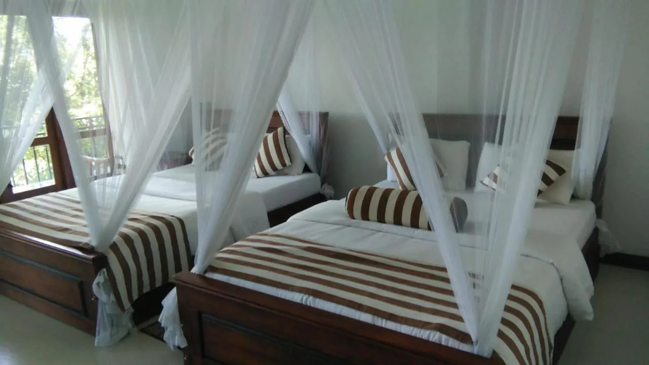 Bed in Maple home stay and cottage