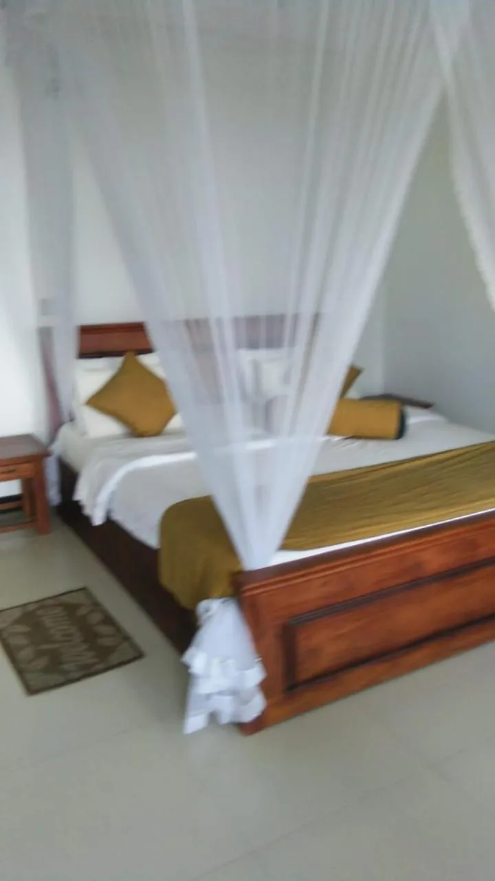 Bed in Maple home stay and cottage