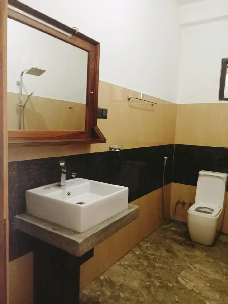 Maple home stay and cottage