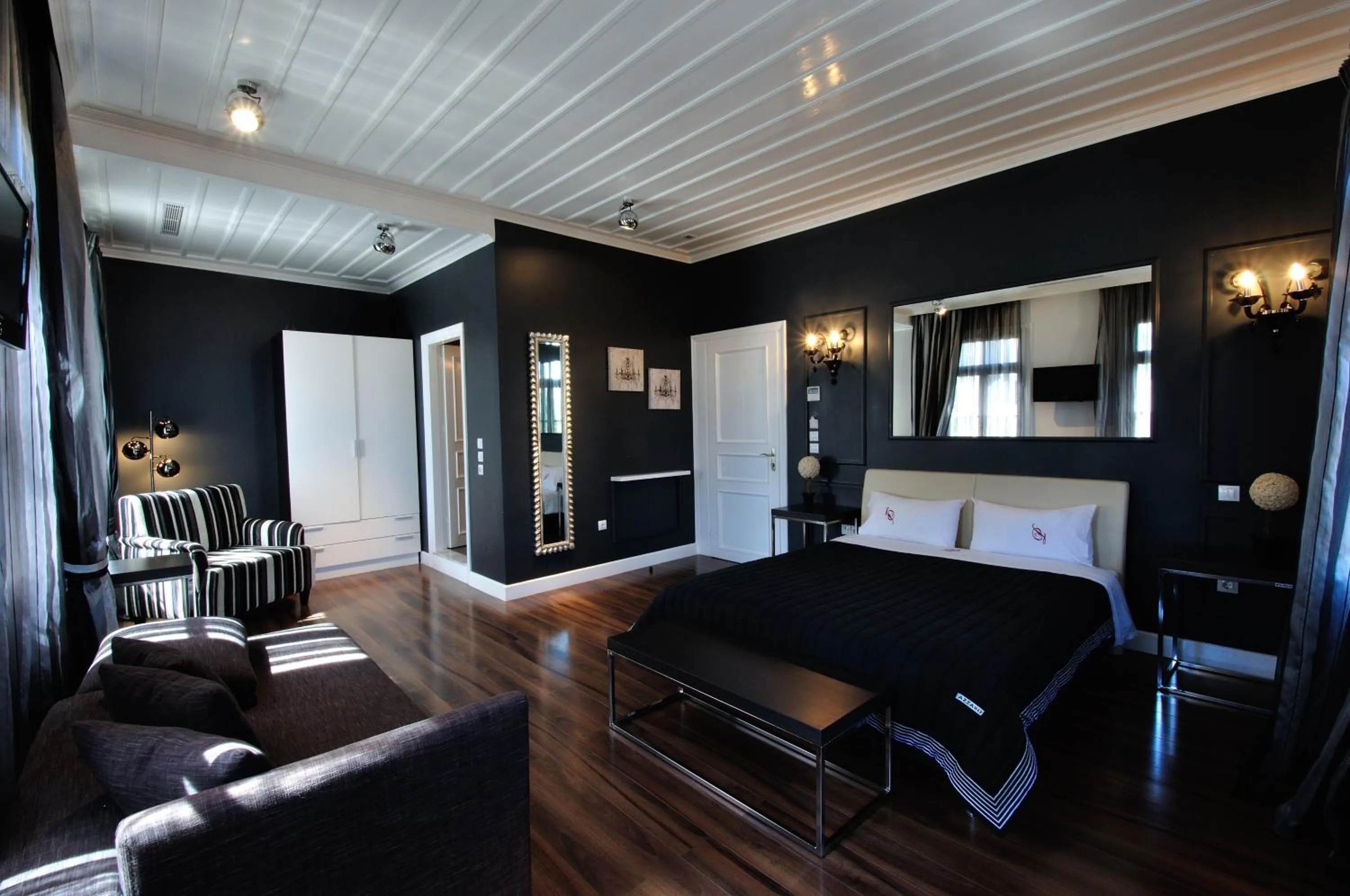 Photo of the whole room in il Palazzo Rooms & Suites