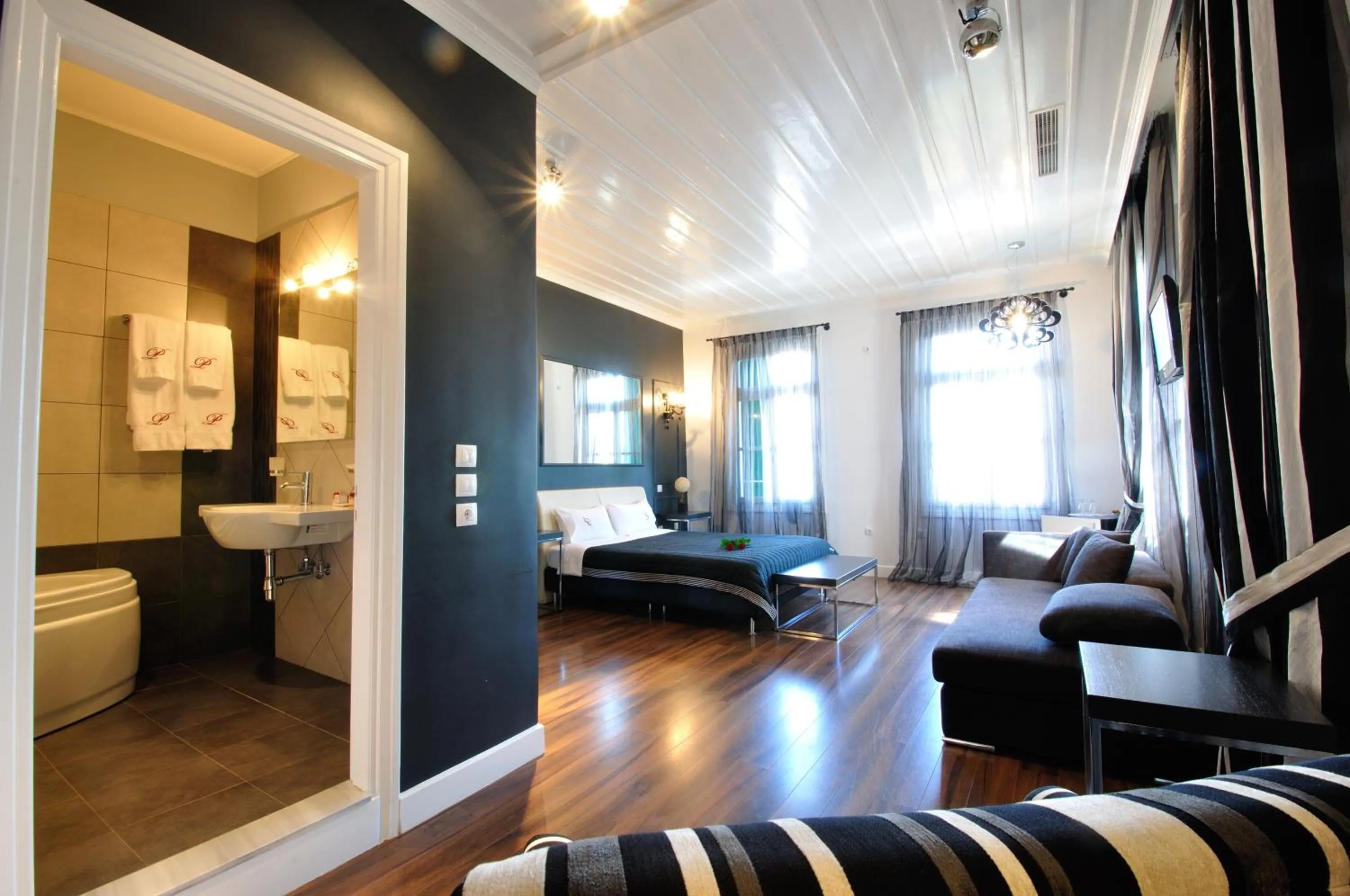 Photo of the whole room in il Palazzo Rooms & Suites