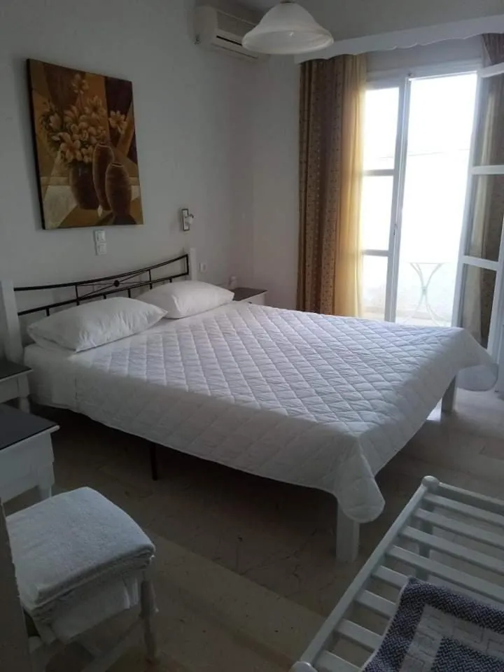 Bed in Mare Monte