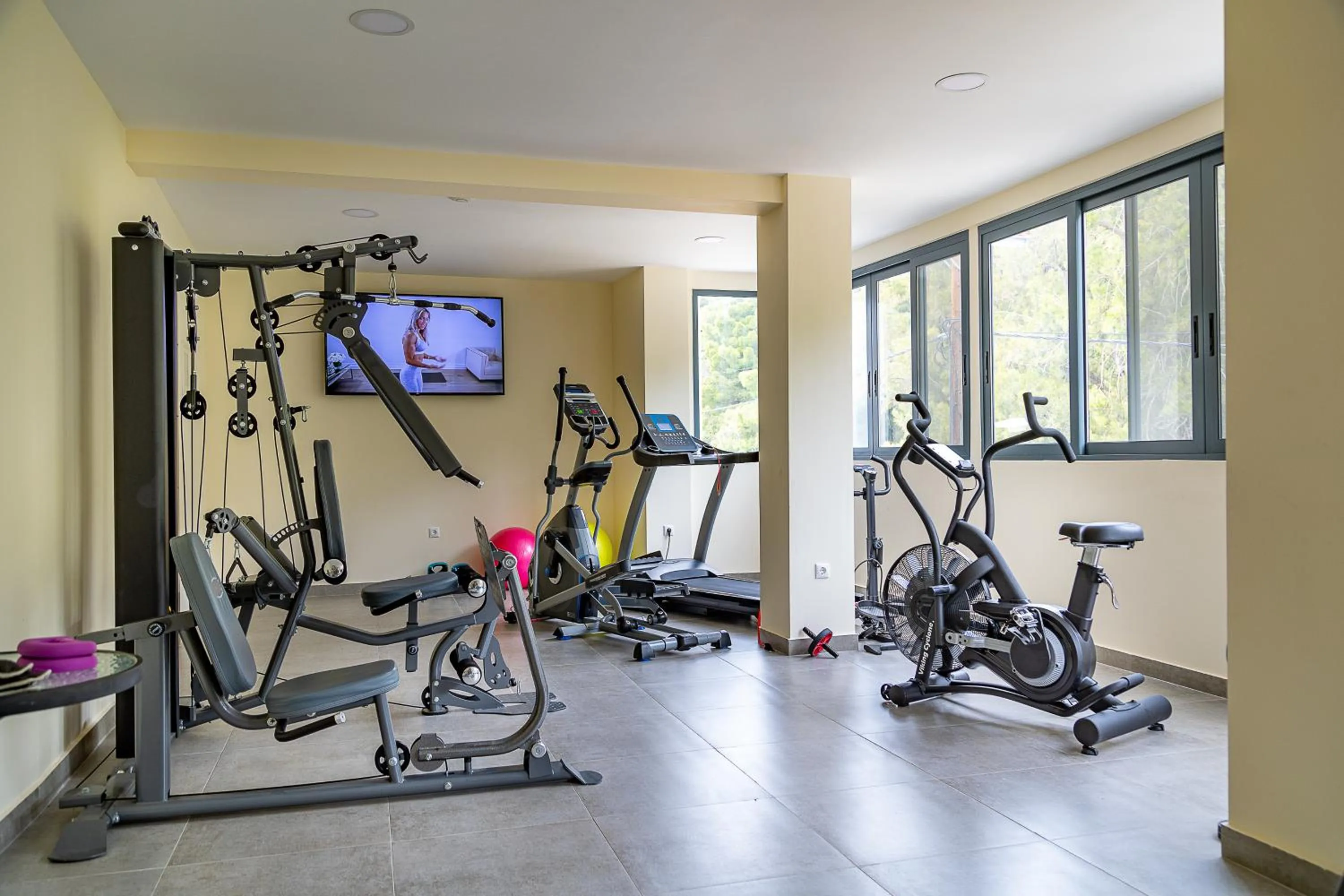 Fitness centre/facilities in Golden View