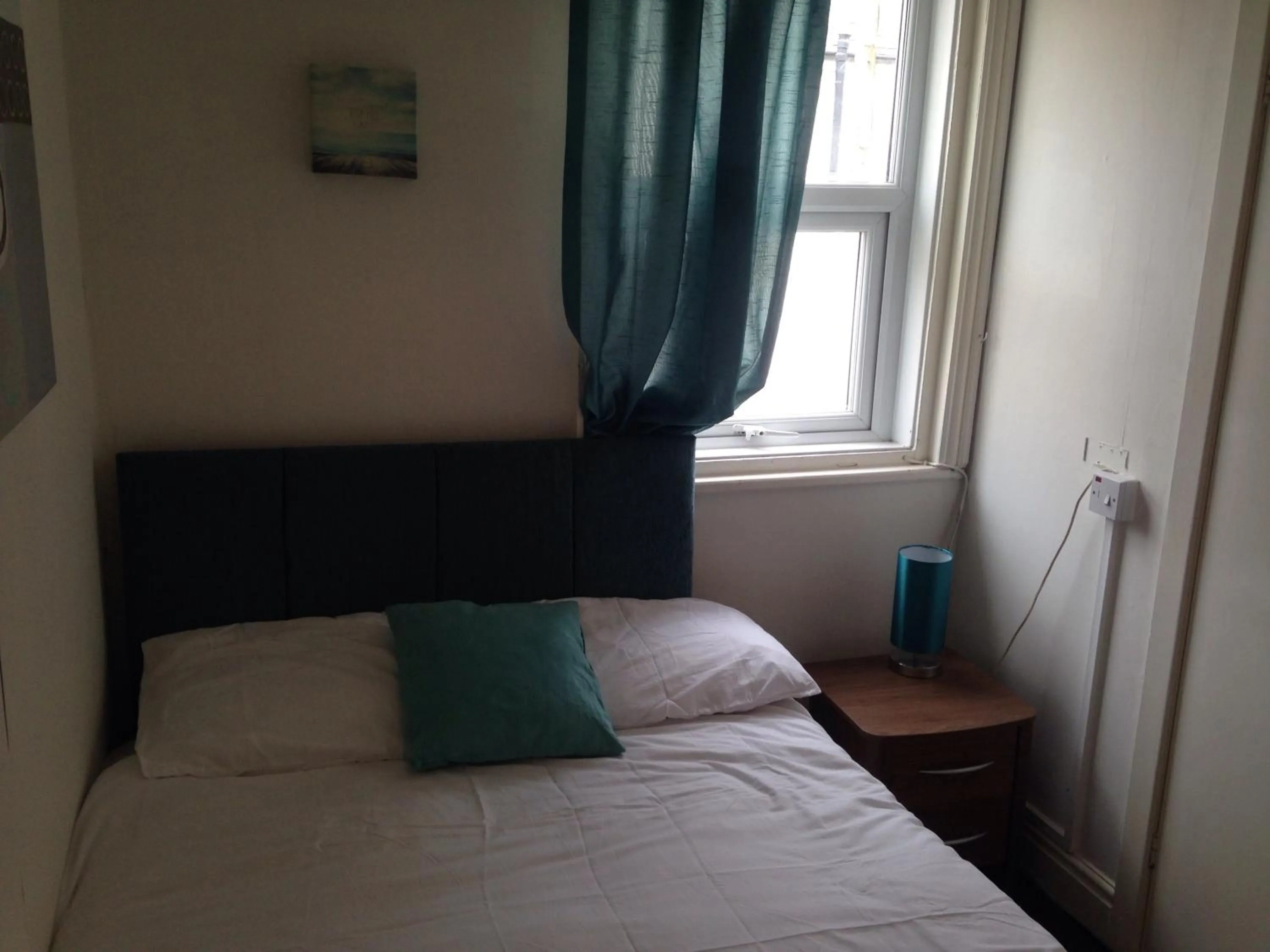 Bed in The Driftwood Hotel