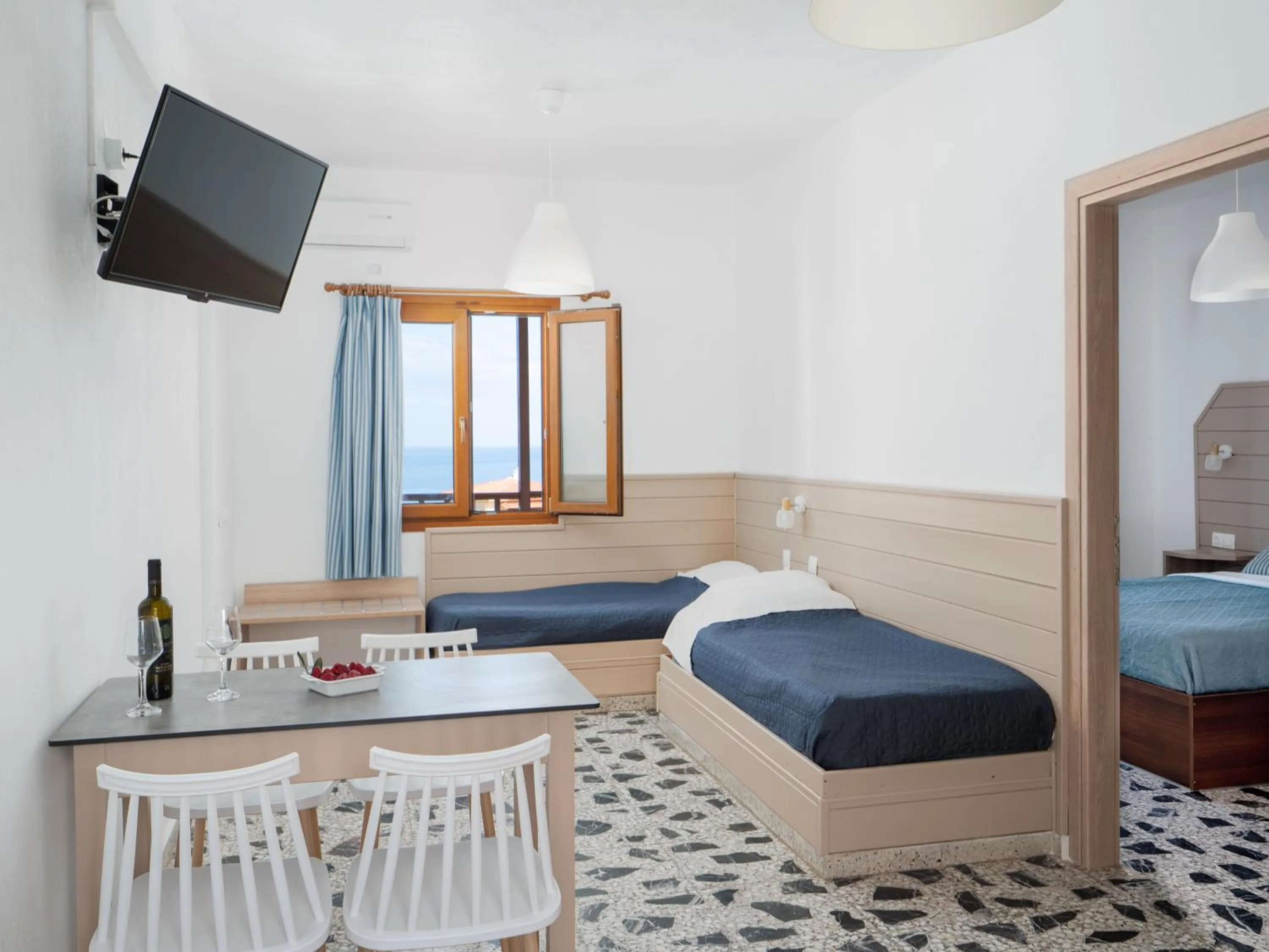 Bed in Spiros-Soula Family Hotel & Apartments