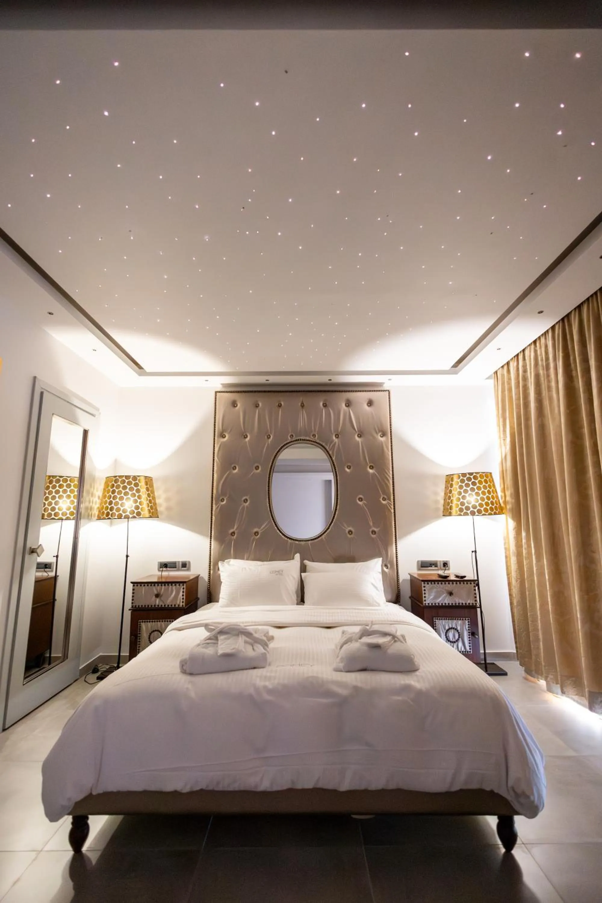 Comfy Boutique Hotel