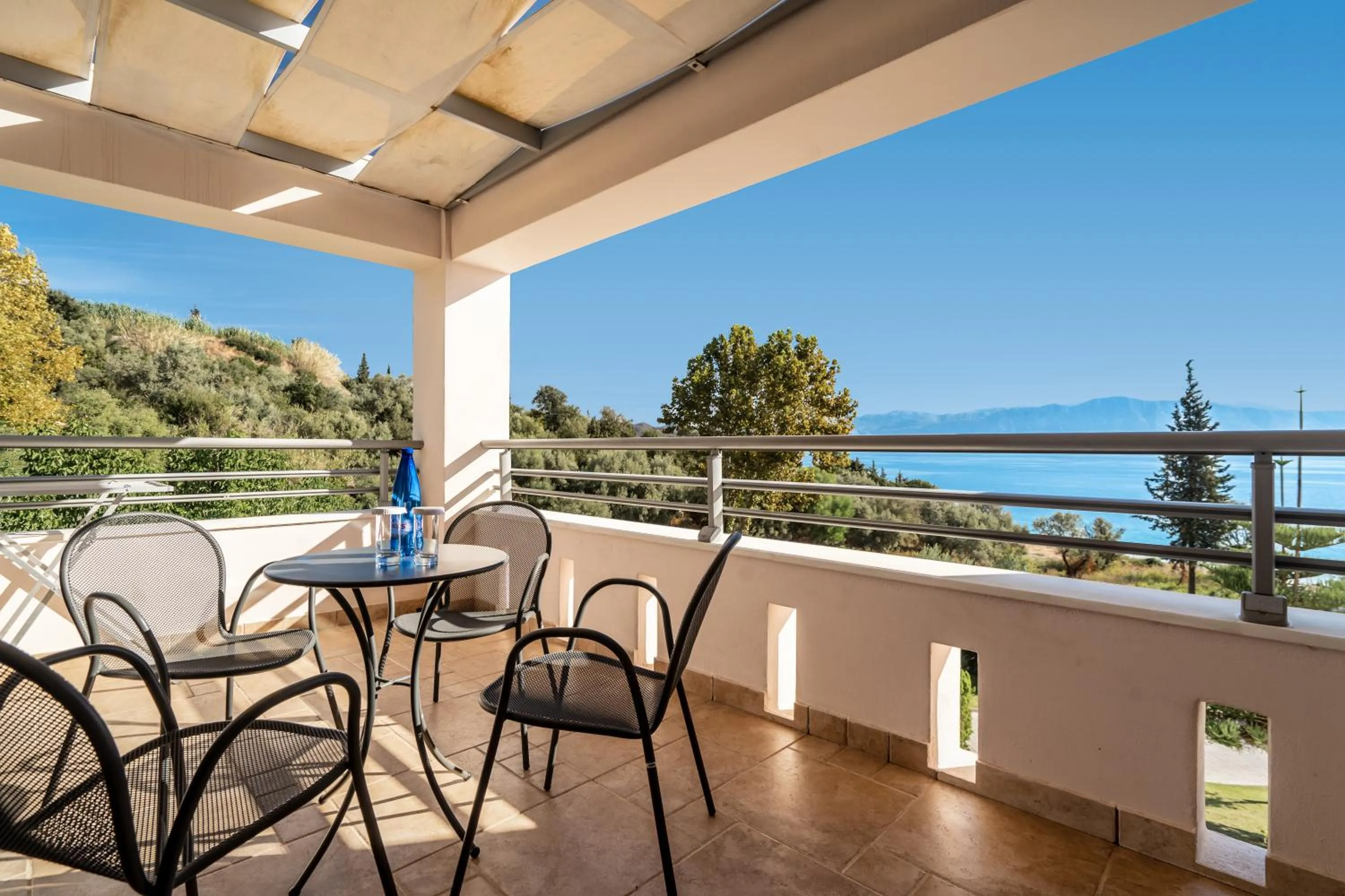 Porto Galini Seaside Resort & Spa