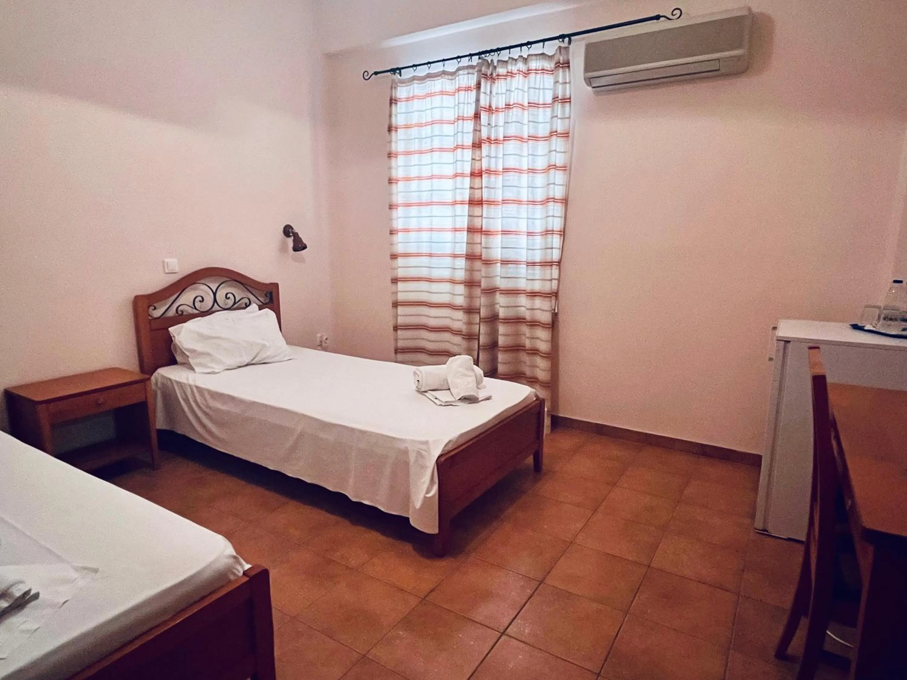 Photo of the whole room, Bed in A Hotel Faros