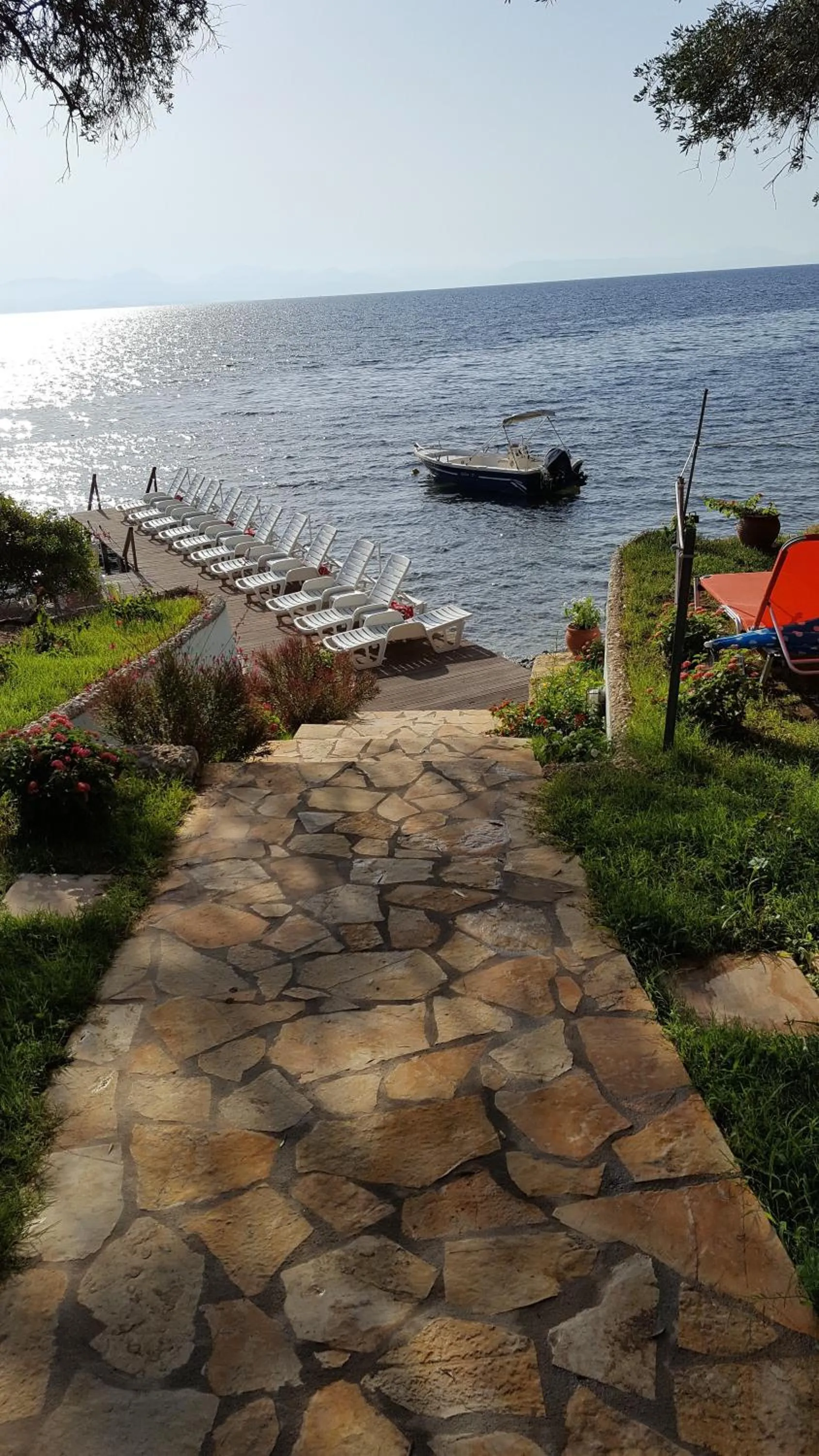 Beach in Lido Corfu Sun Hotel 4 Stars All-inclusive