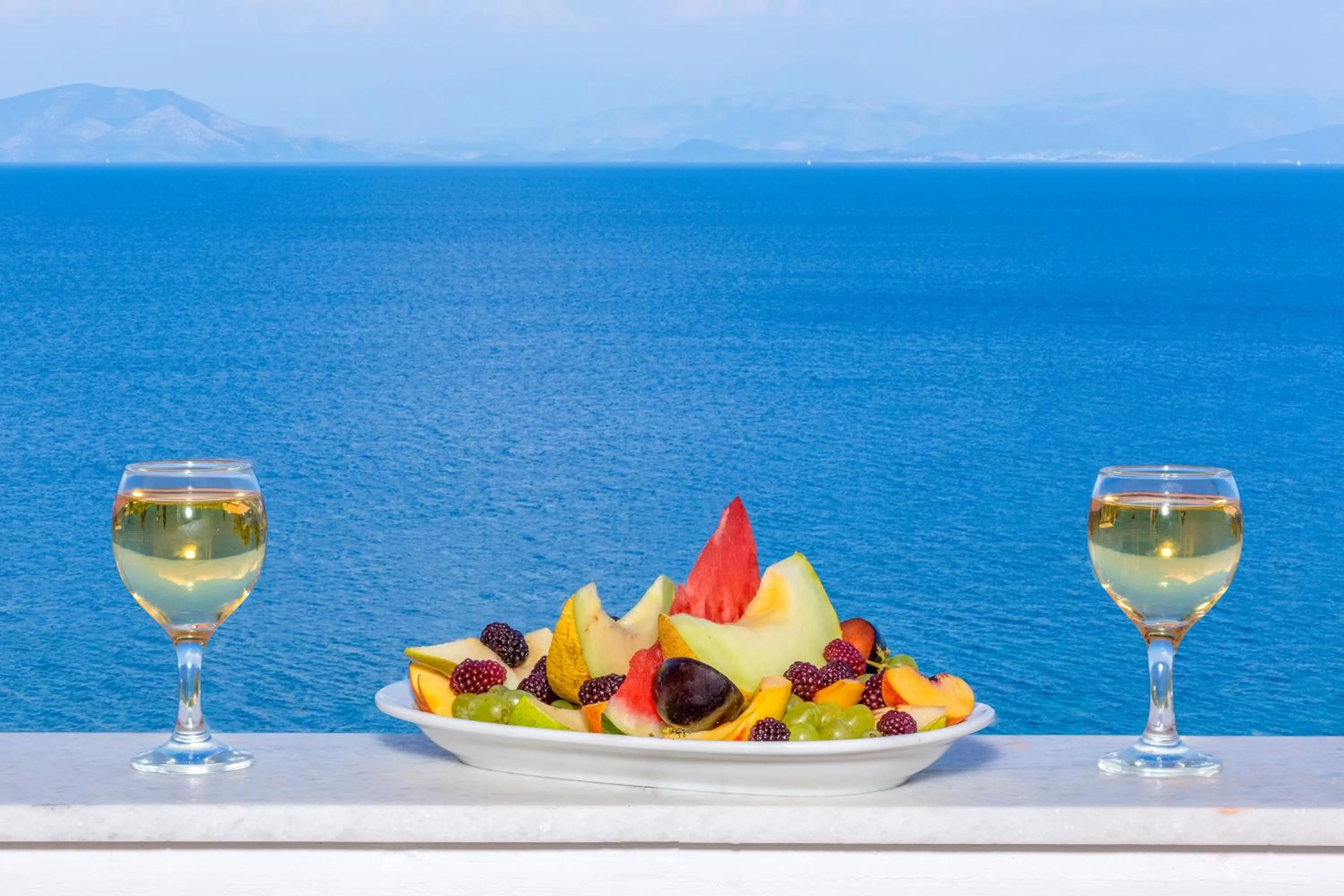 Patio in Lido Corfu Sun Hotel 4 Stars All-inclusive