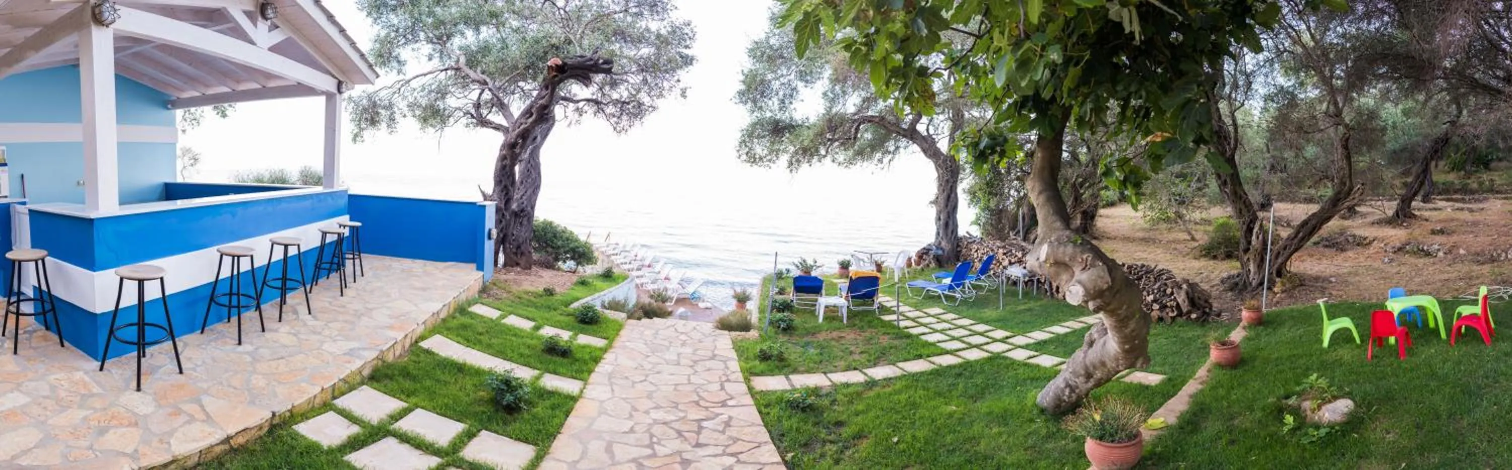 Beach in Lido Corfu Sun Hotel 4 Stars All-inclusive