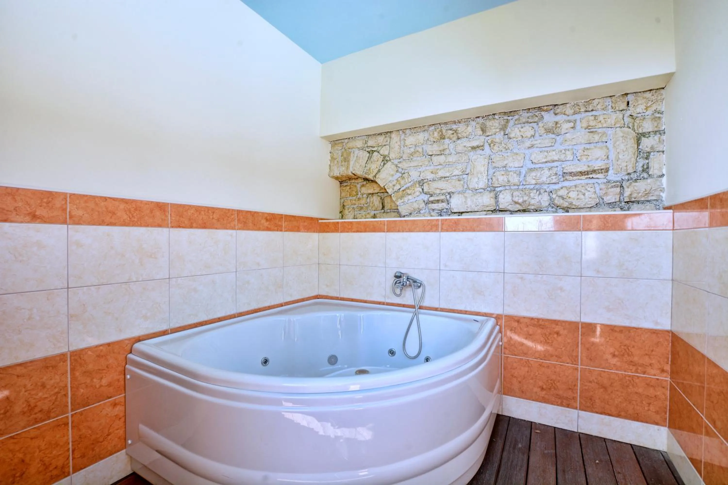 Bathroom in Lido Corfu Sun Hotel 4 Stars All-inclusive