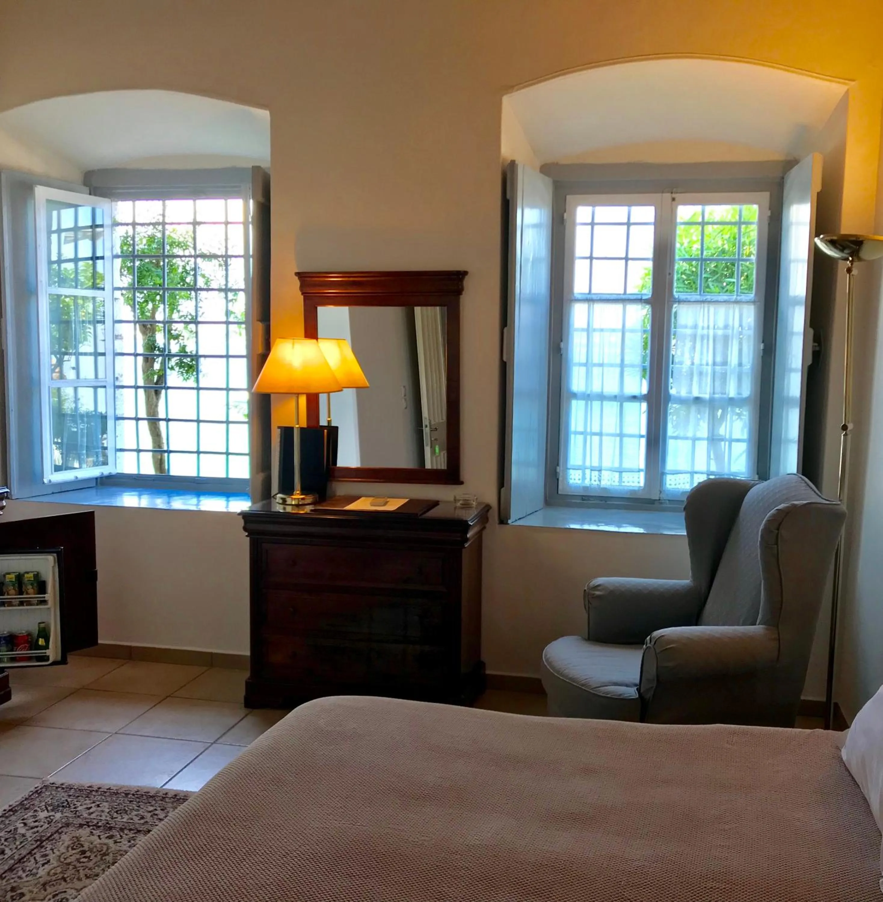 Bed in Economou Mansion