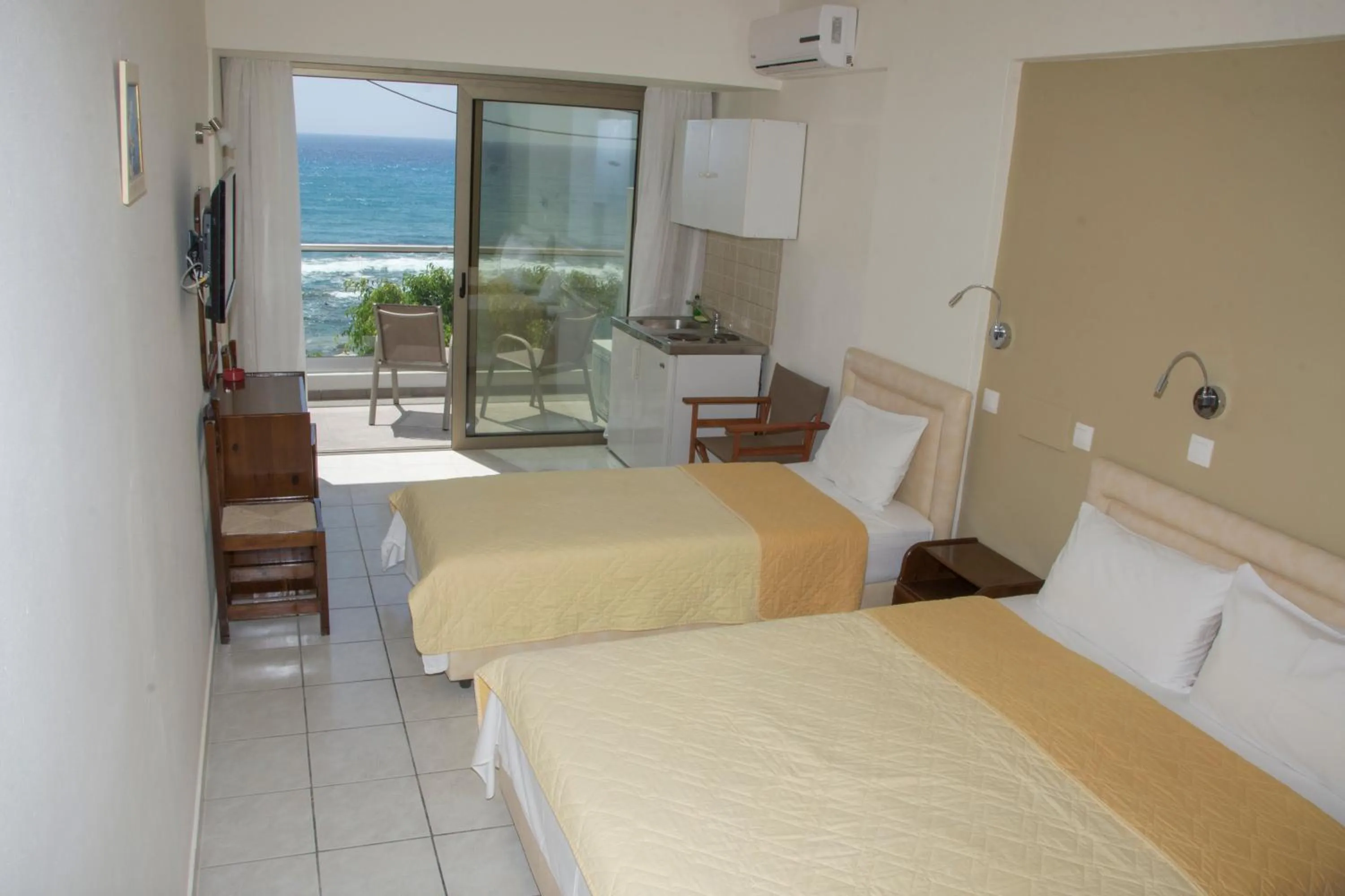 Bed in Creta Mare Hotel