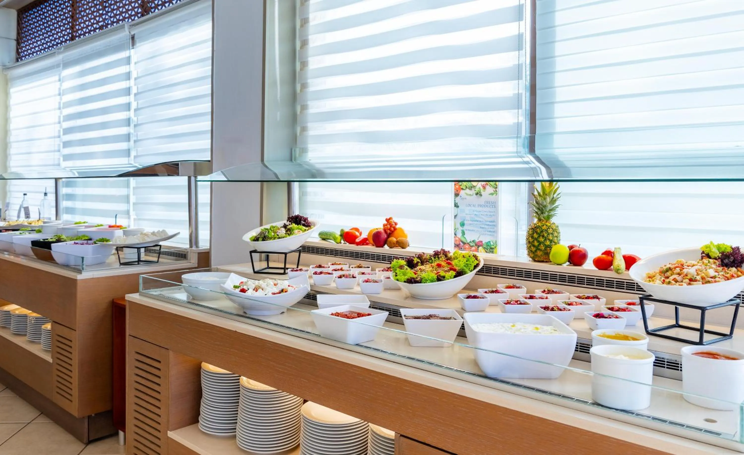 Restaurant/places to eat in Civitel Creta Beach