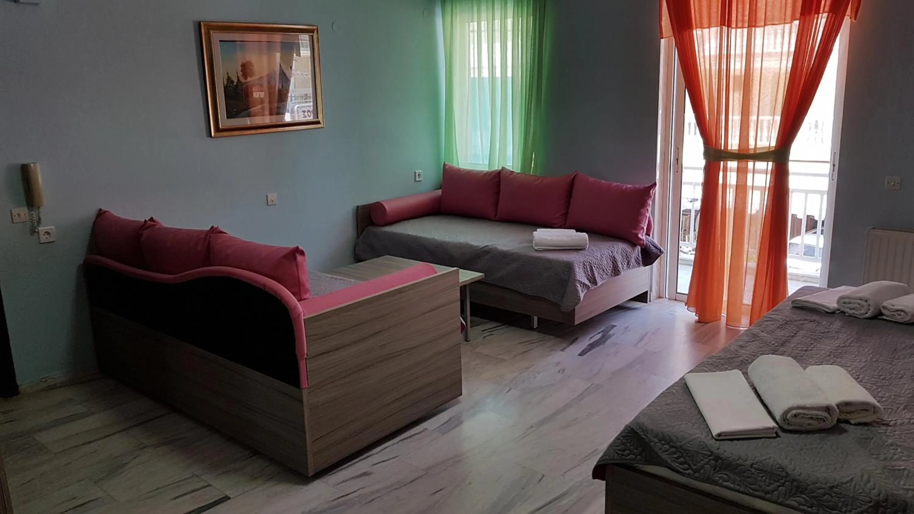 Bed in Hotel White Rose Beach