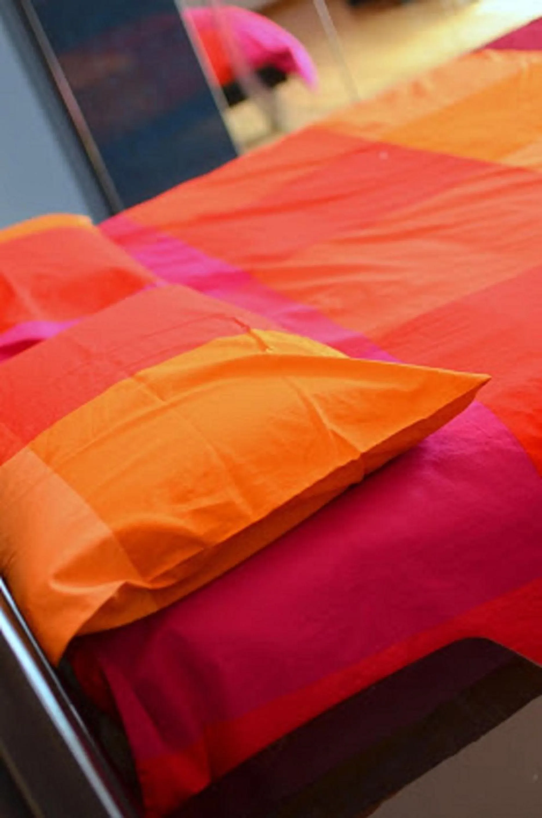 Decorative detail, Bed in B&B Le Tre Rose Di Maria