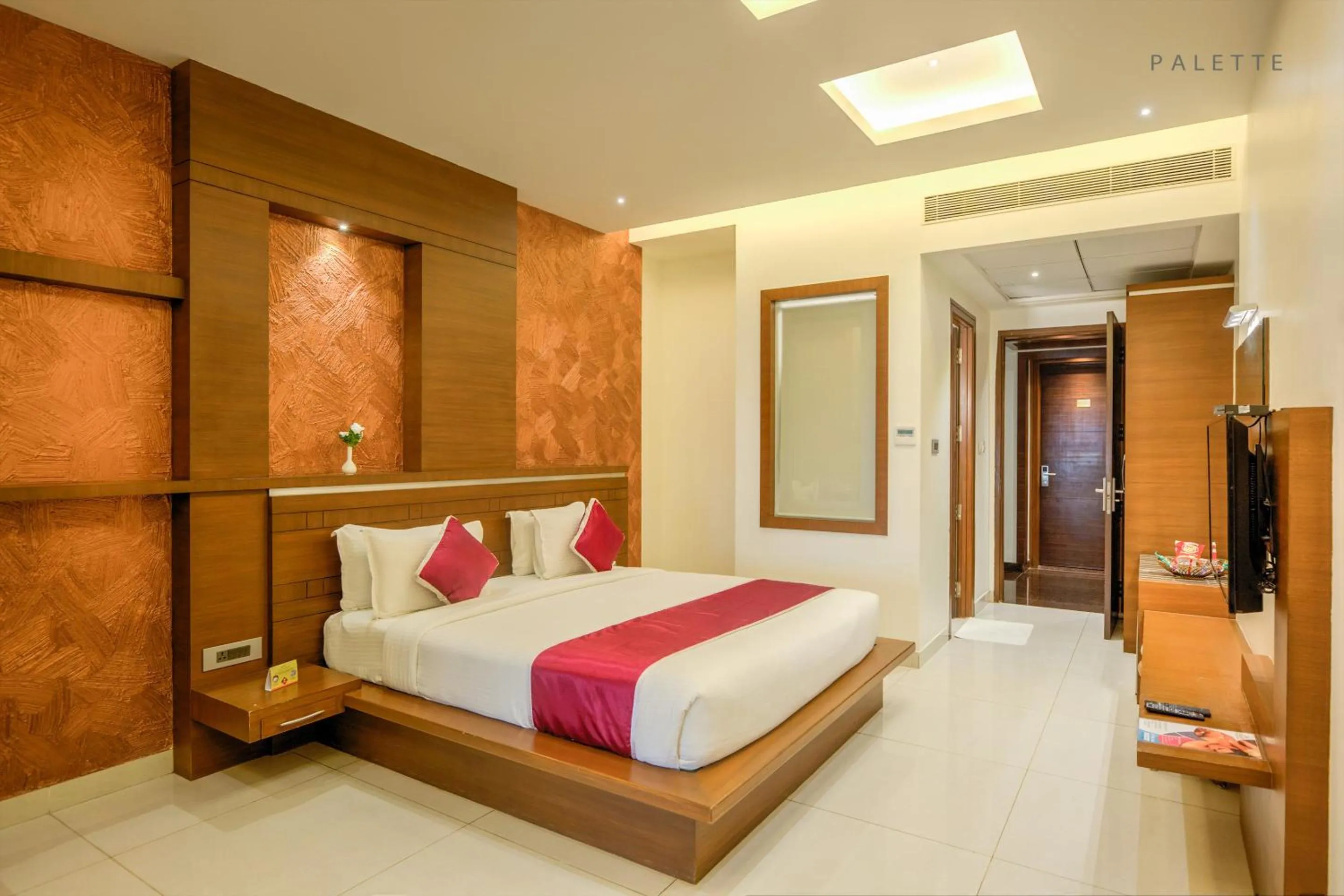 Bedroom, Bed in Hotel Pioneer Grand Palace