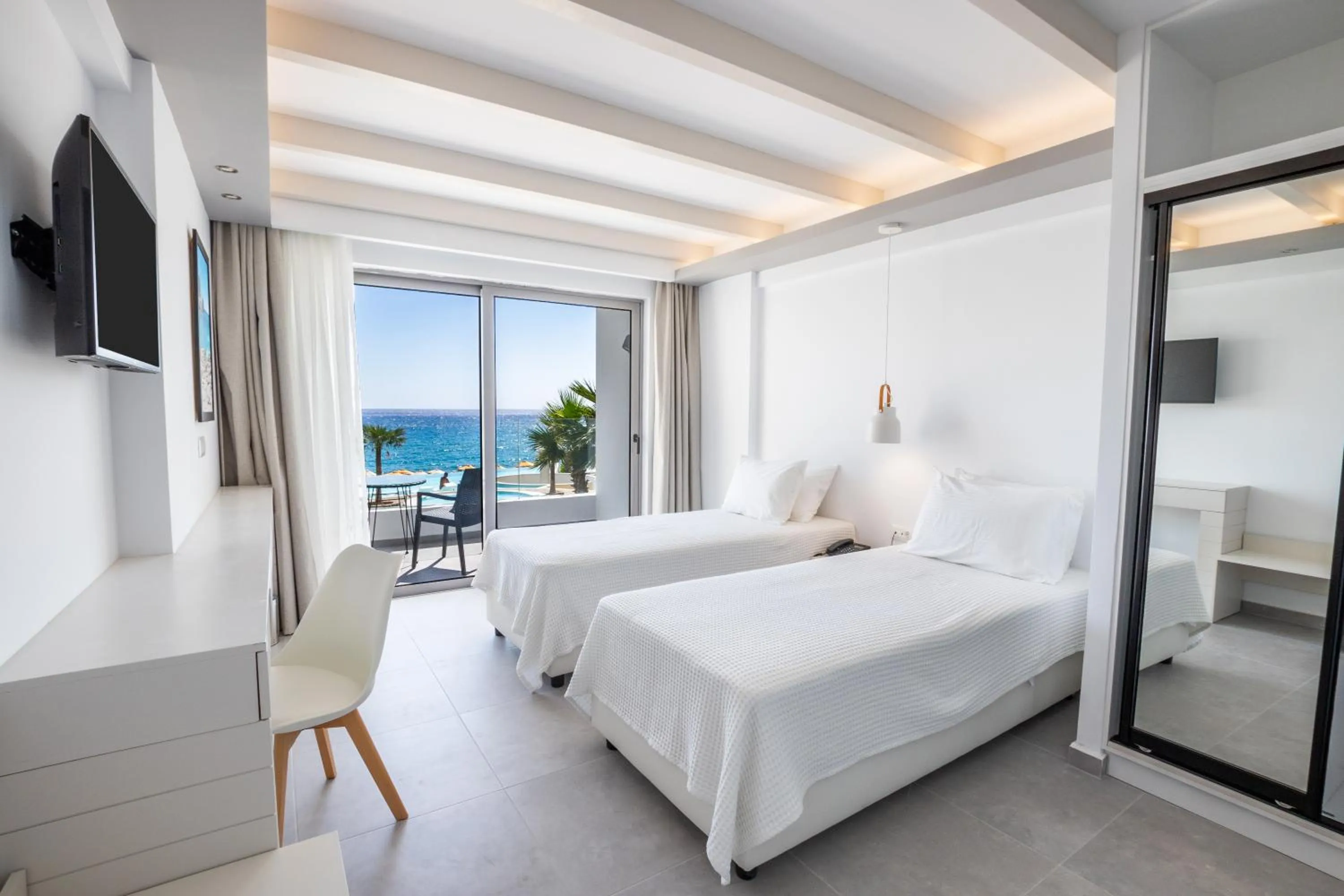 Bedroom, Bed in Konstantinos Palace