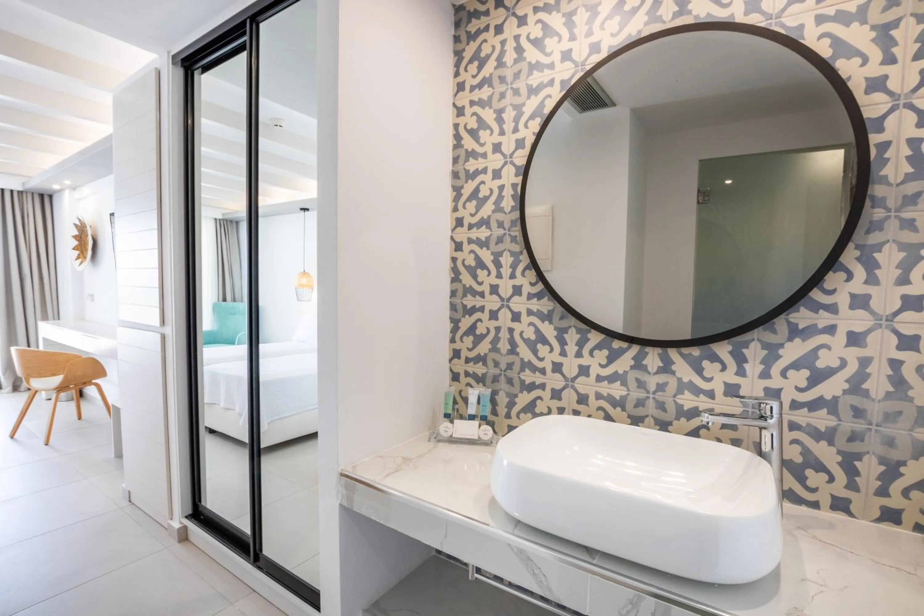 Bathroom in Konstantinos Palace